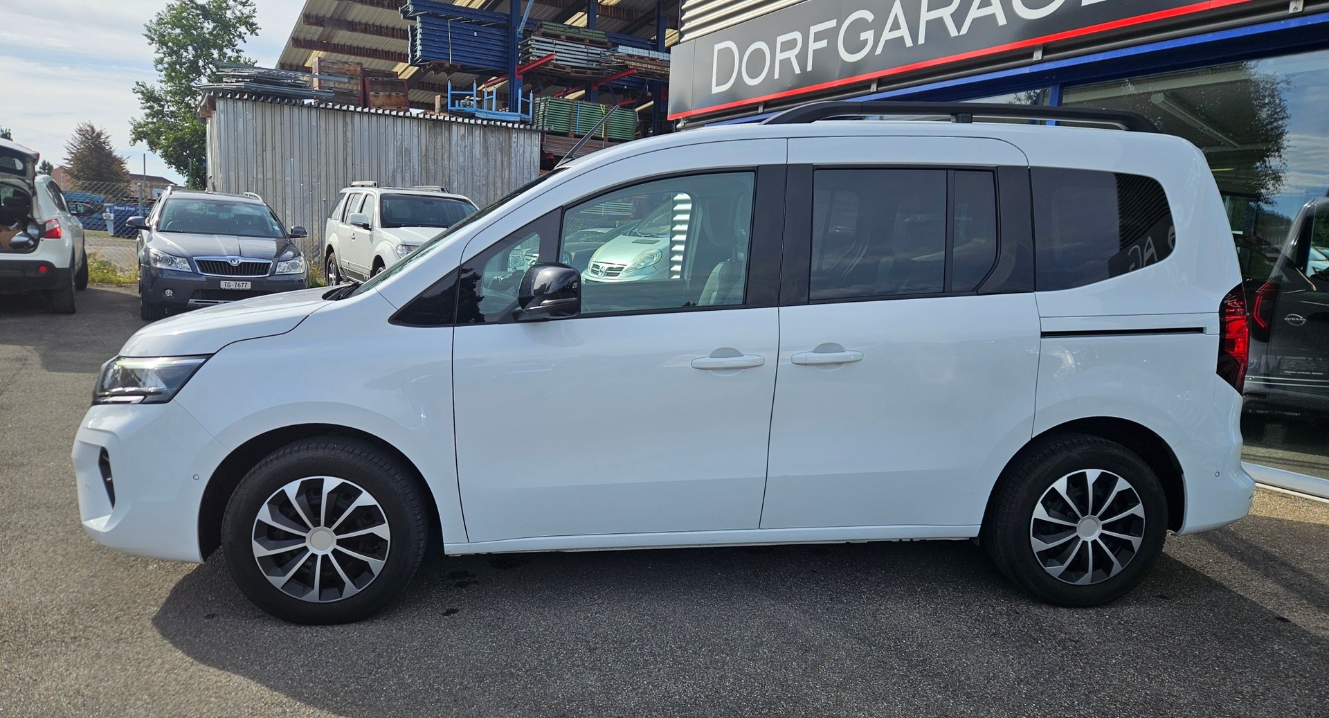 NISSAN Townstar Kombi 1.3 DIG-T L1 Tekna-image-2