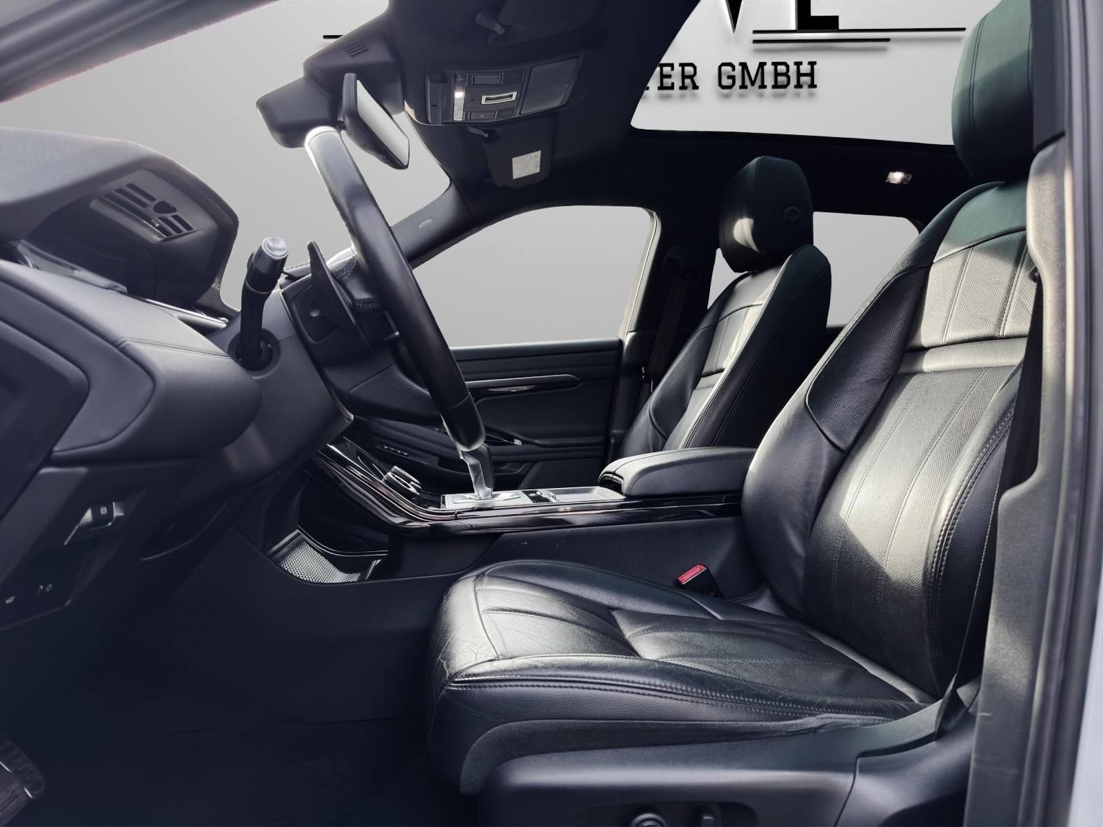 LAND ROVER Range Rover Evoque R-Dynamic P 200 SE AT9-image-7