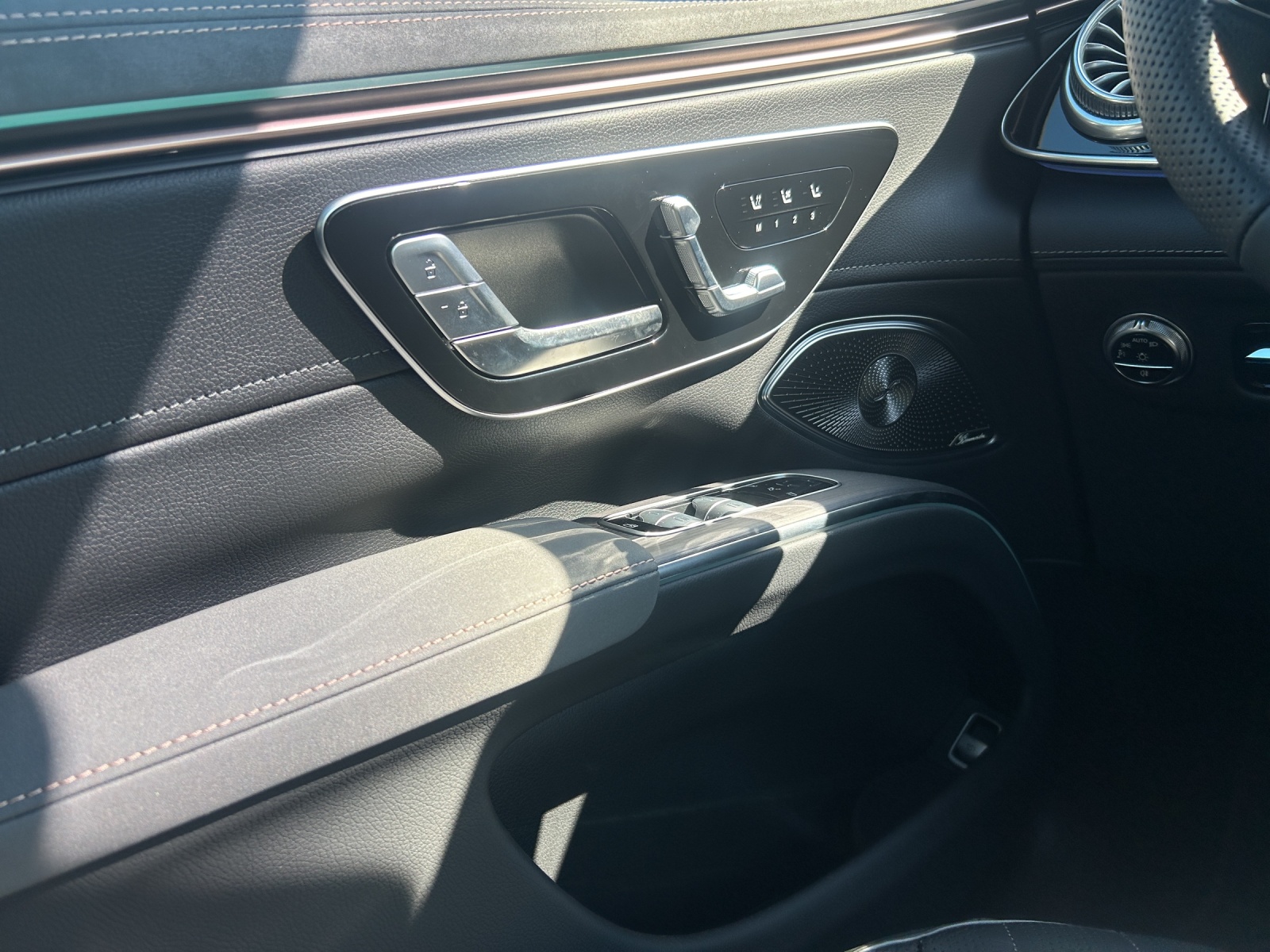 MERCEDES-BENZ EQS 580 4Matic Executive Edition-image-14