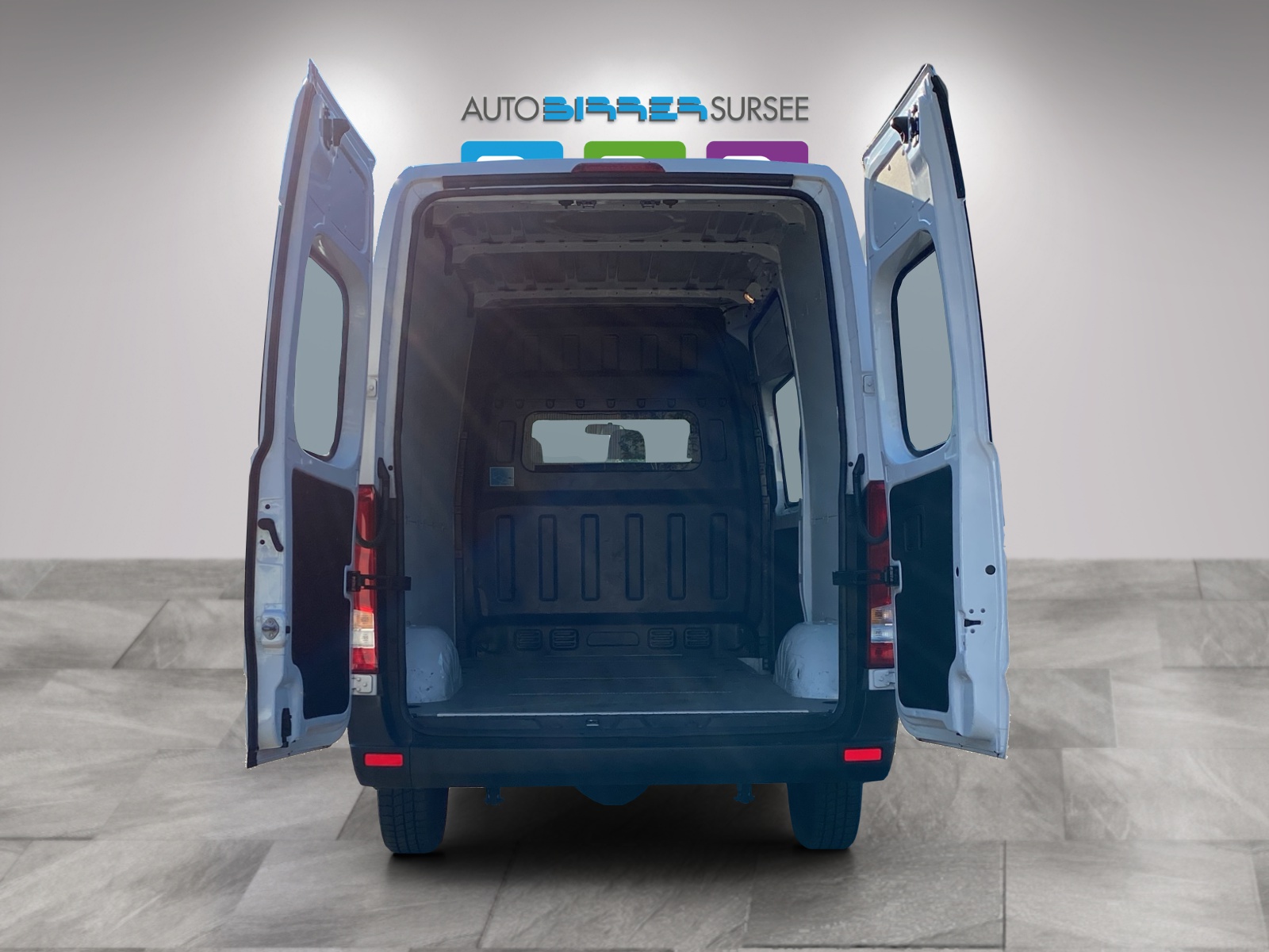 HYUNDAI H350 Van 3435 2.5 CRDI Origo-image-5