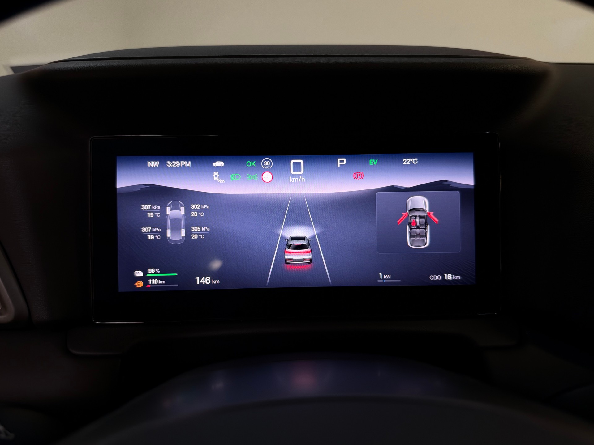 BYD Atto 2 DM-i Active-image-19