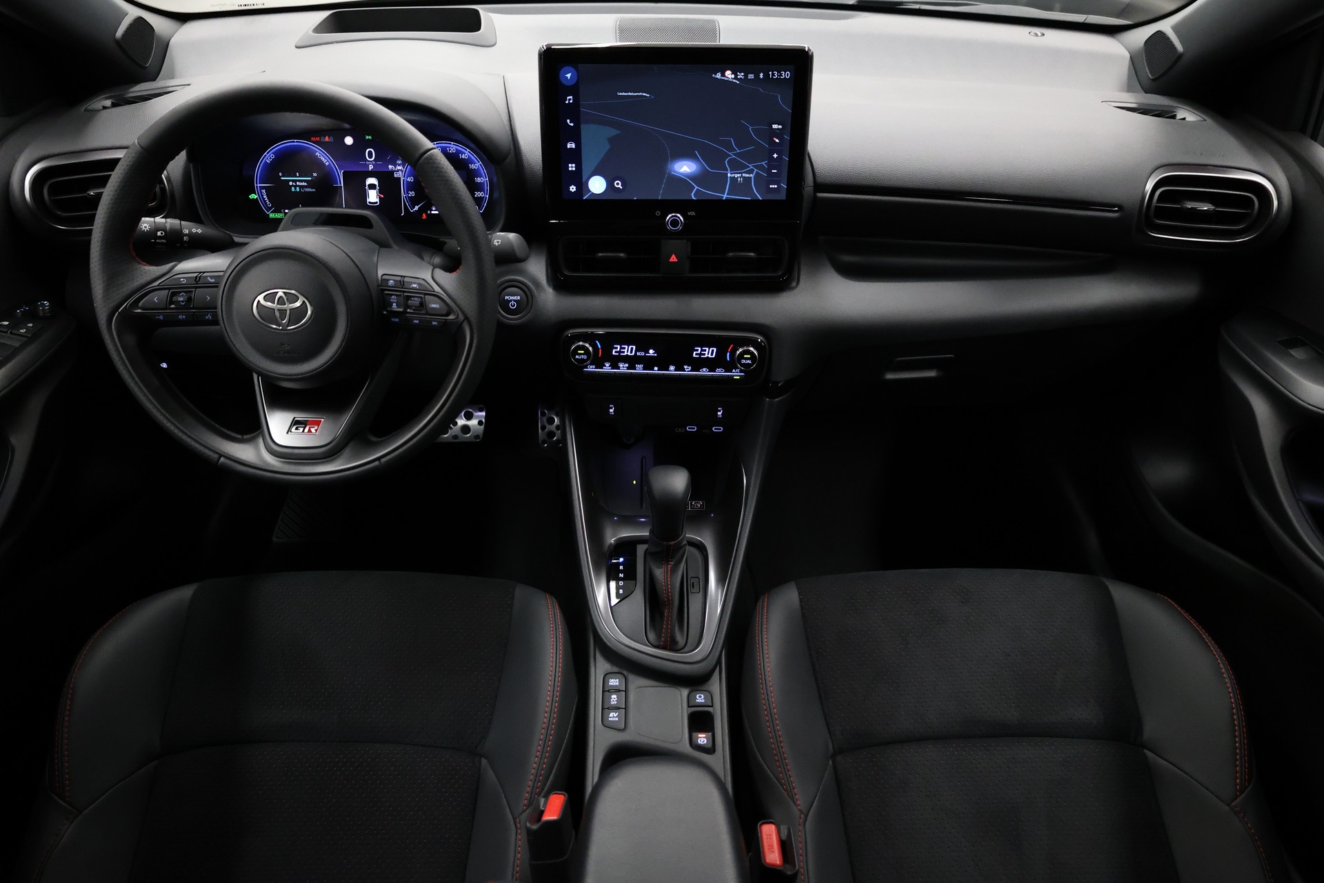 TOYOTA Yaris 1.5 VVT-i HSD GR Sport-image-17