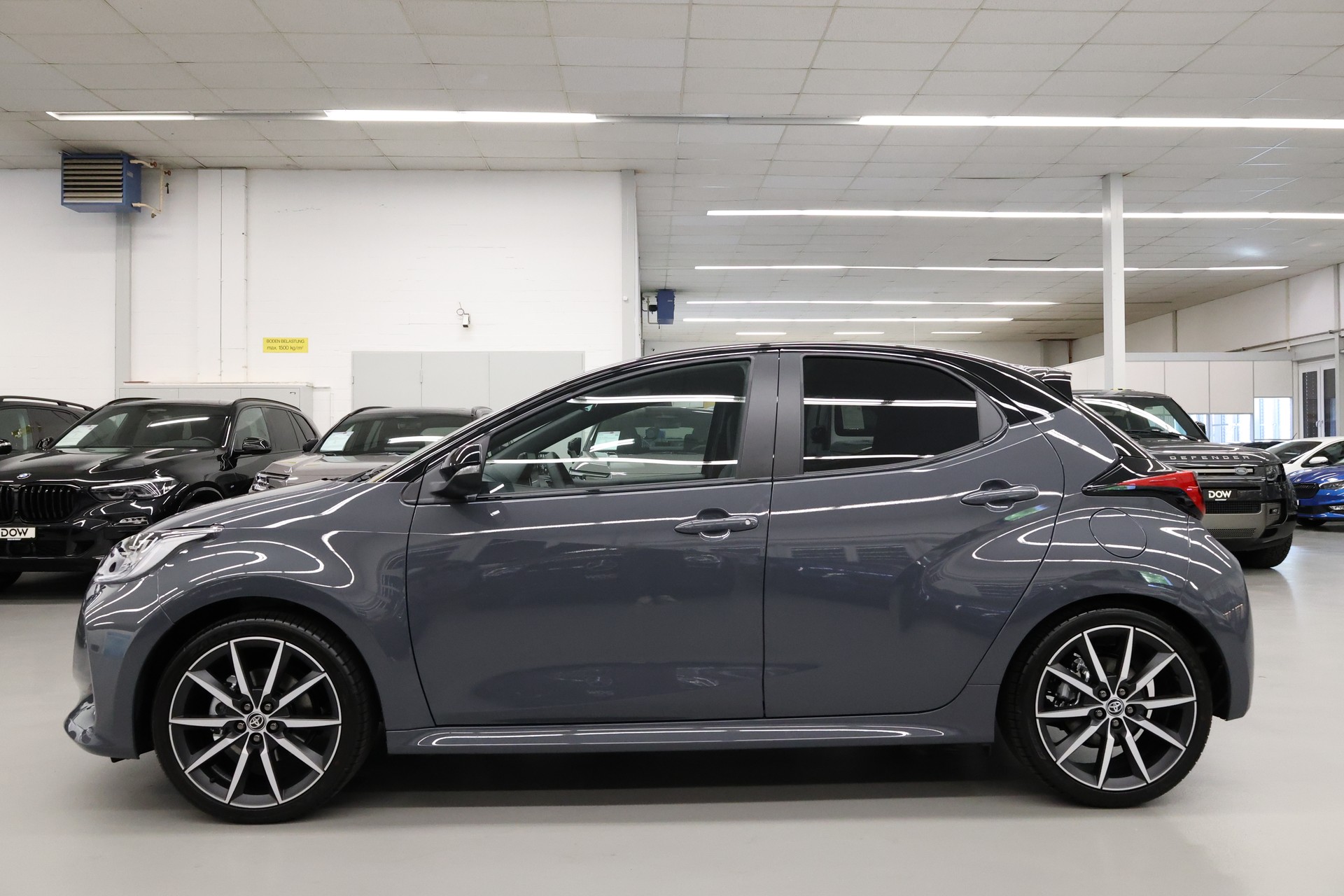 TOYOTA Yaris 1.5 VVT-i HSD GR Sport-image-9