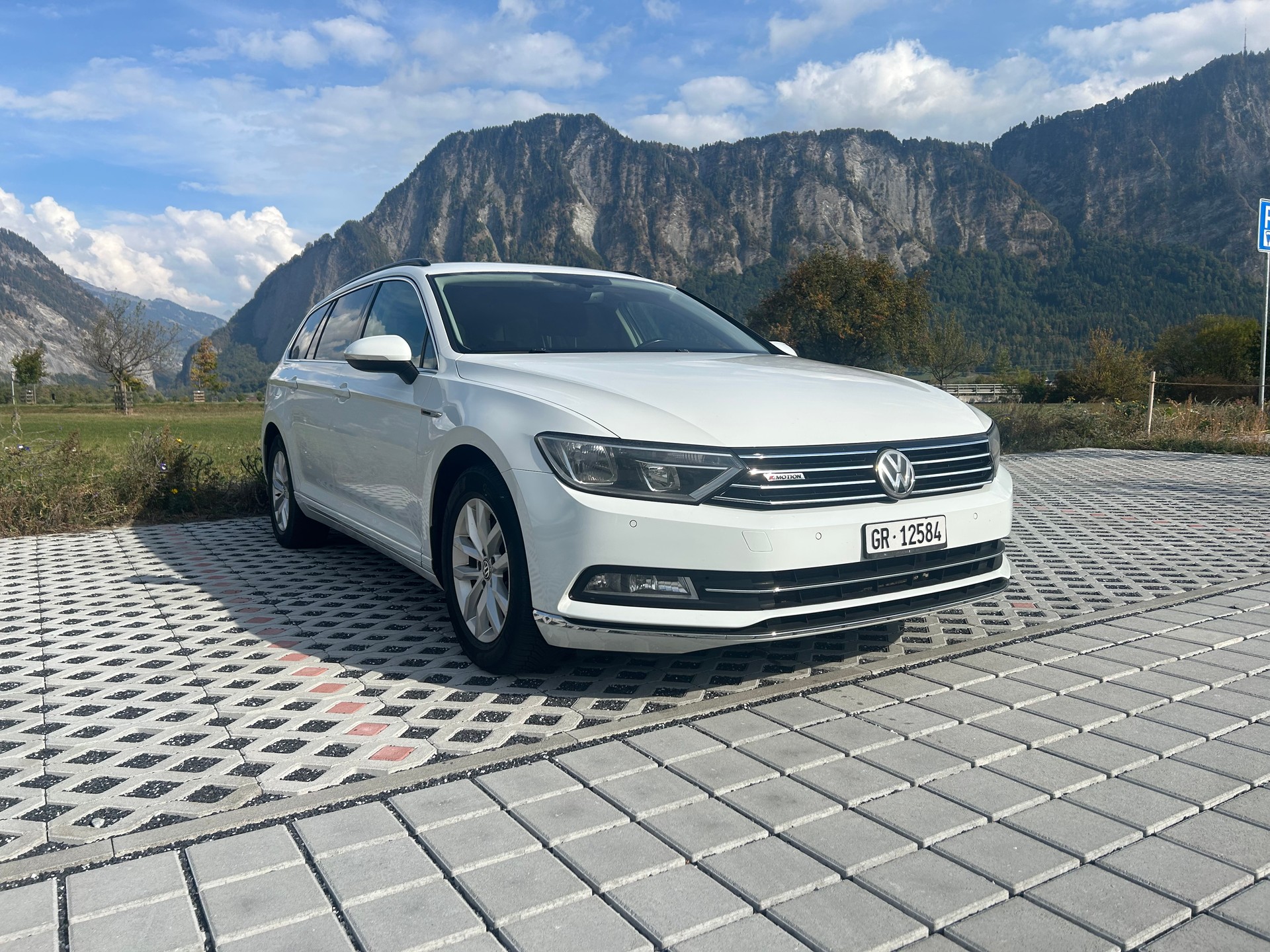 VW 2.0 TDI 150 SCR Comfortl. 4m-image-1