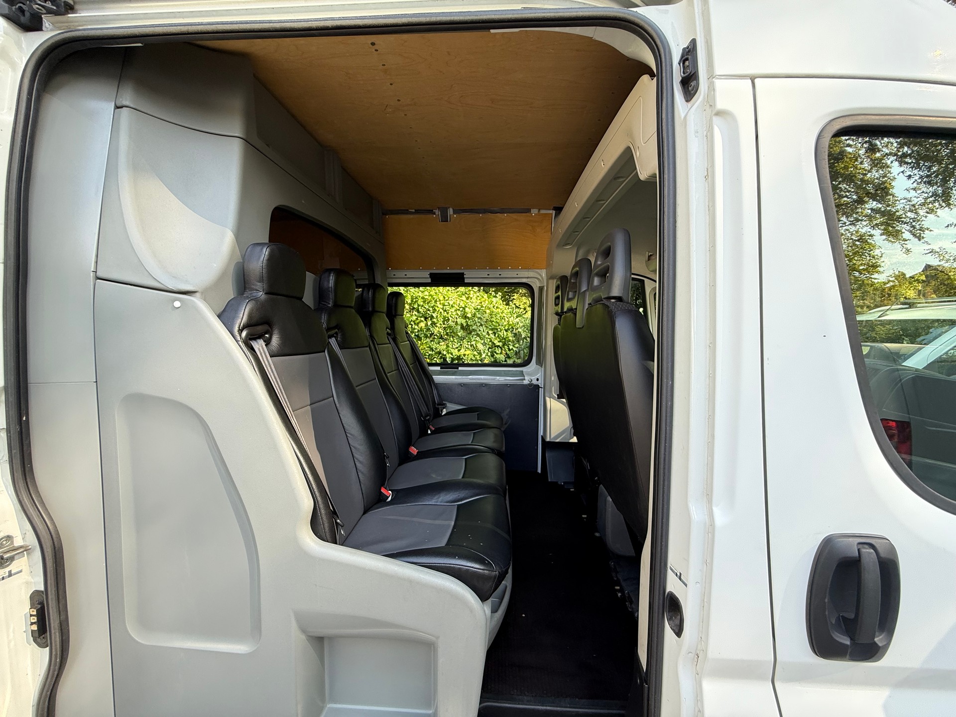 CITROEN Jumper 35+ 2.0 BlueHDi 160 Confort L3H3 7 place-image-3