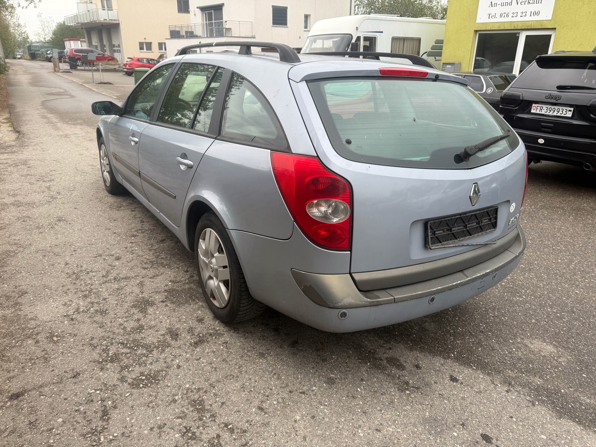 RENAULT Laguna Grandtour 2.0 16V Expression Automatic-image-3