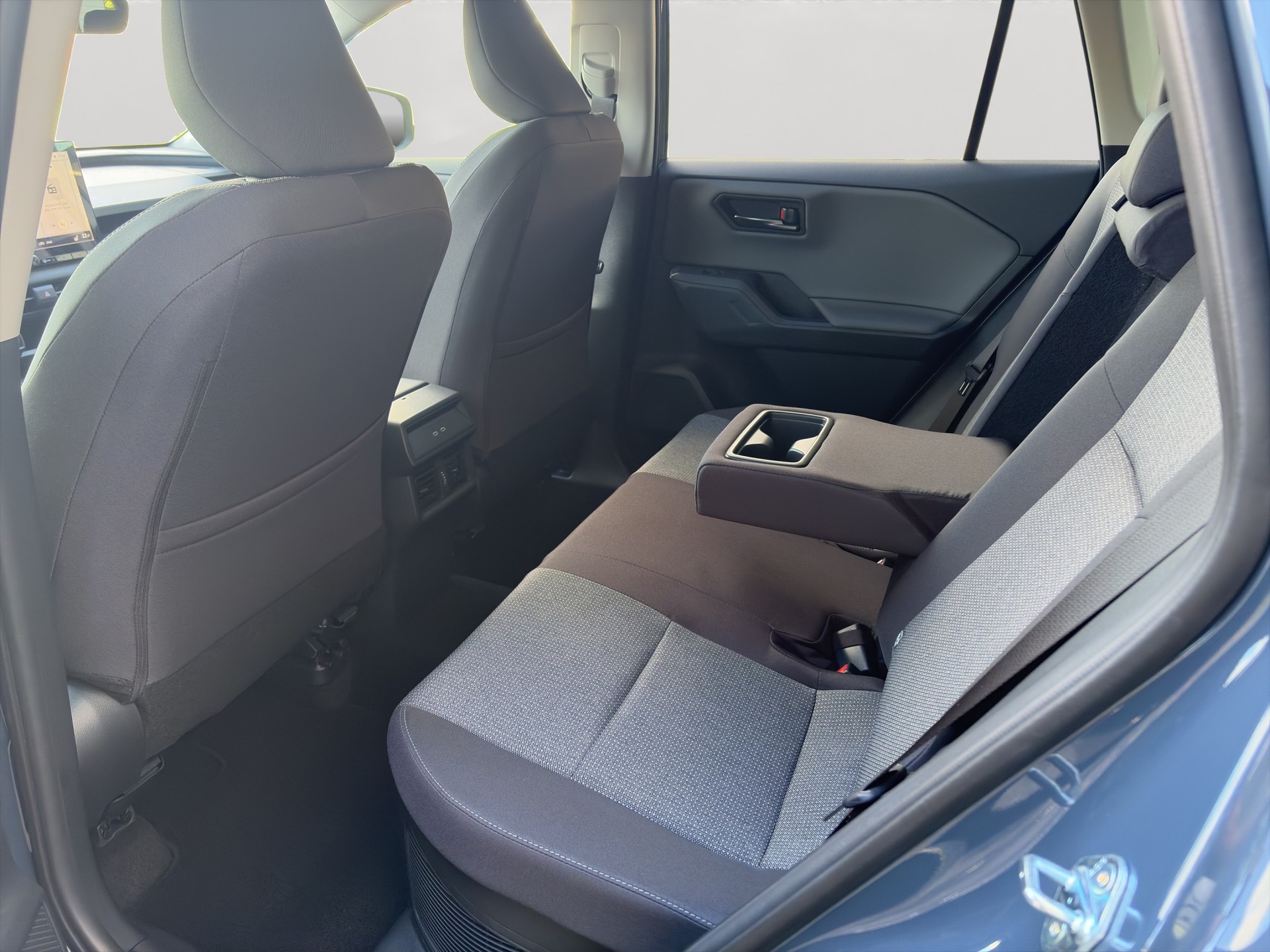 TOYOTA RAV-4 2.5 HSD Trend e-CVT AWD-image-6
