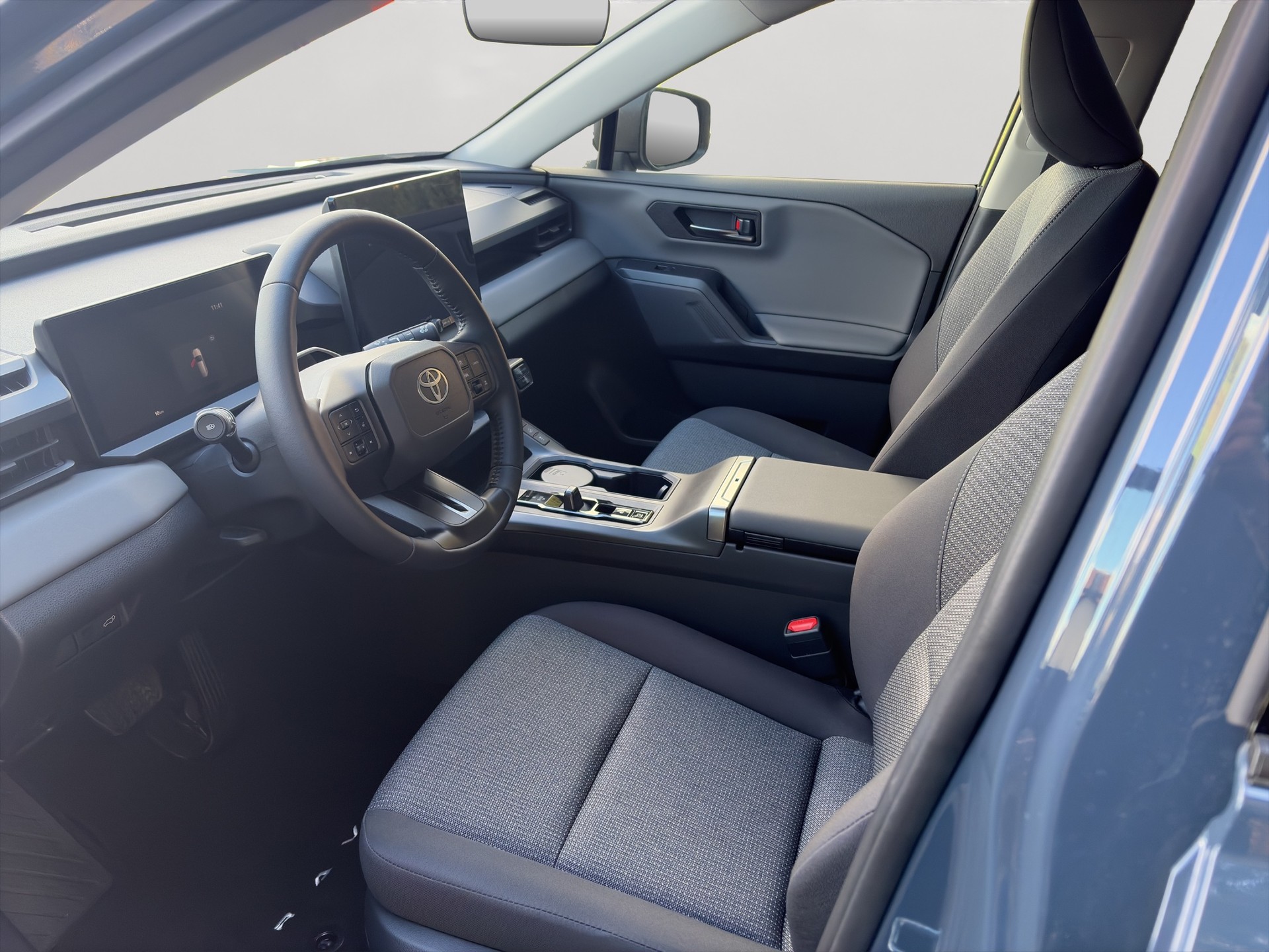 TOYOTA RAV-4 2.5 HSD Trend e-CVT AWD-image-5
