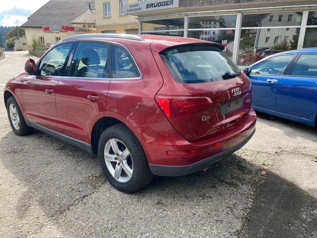 AUDI 2.0 TDI quattro-image-2