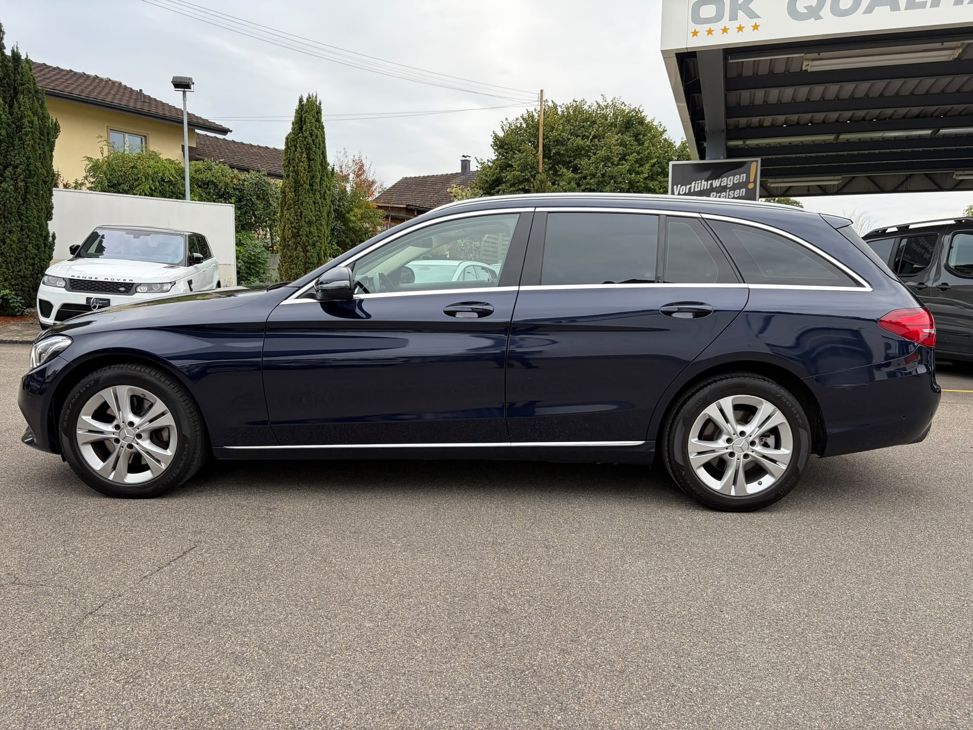 MERCEDES-BENZ C 250 d Swiss Star Exclusive 4Matic 9G-Tronic-image-3