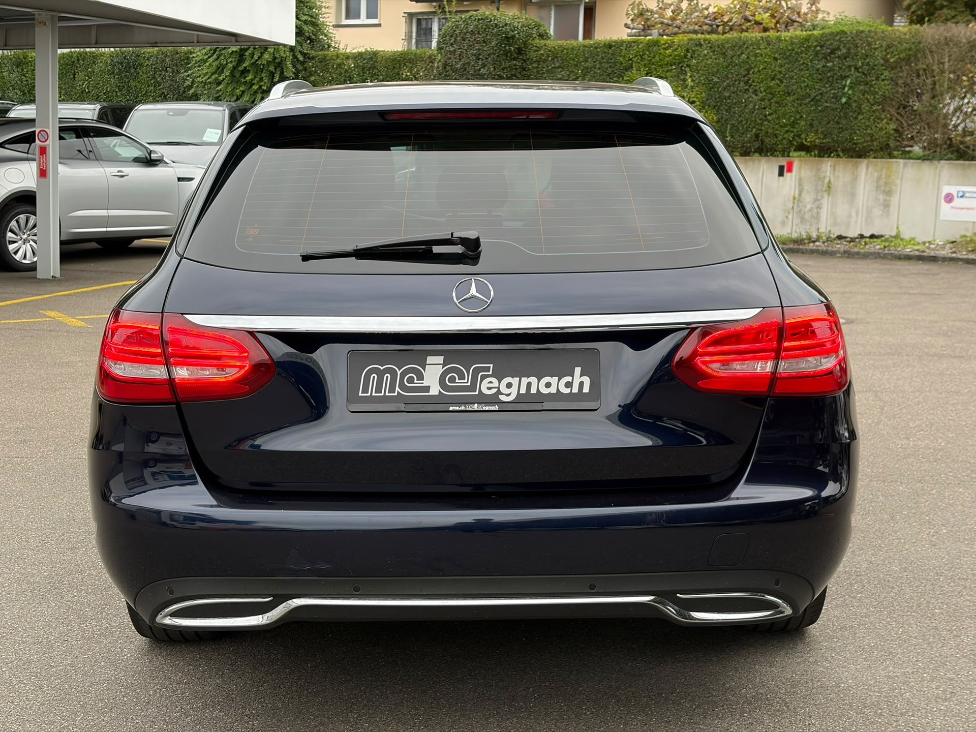 MERCEDES-BENZ C 250 d Swiss Star Exclusive 4Matic 9G-Tronic-image-6