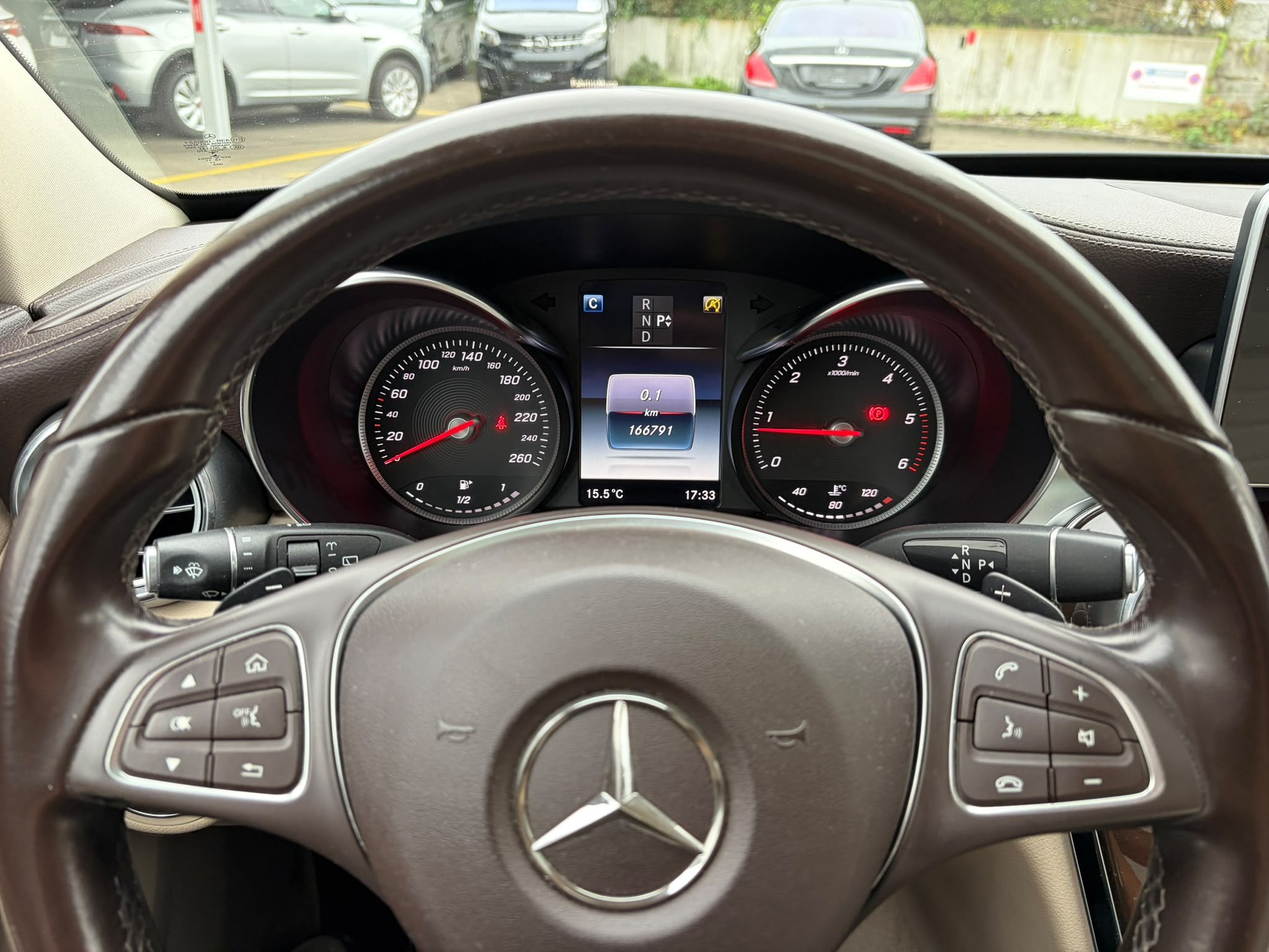 MERCEDES-BENZ C 250 d Swiss Star Exclusive 4Matic 9G-Tronic-image-10