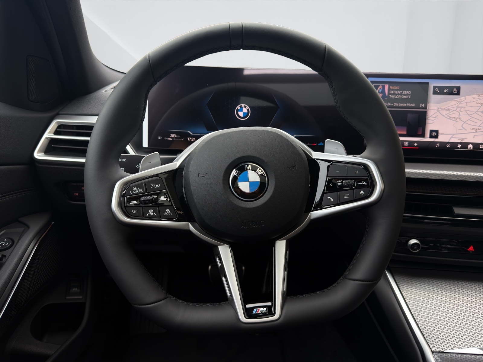 BMW 320d xDrive SAG Touring-image-16