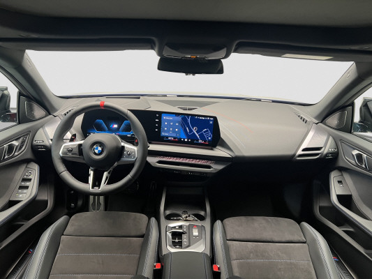 BMW M235 xDrive Gran Coupé-image-10