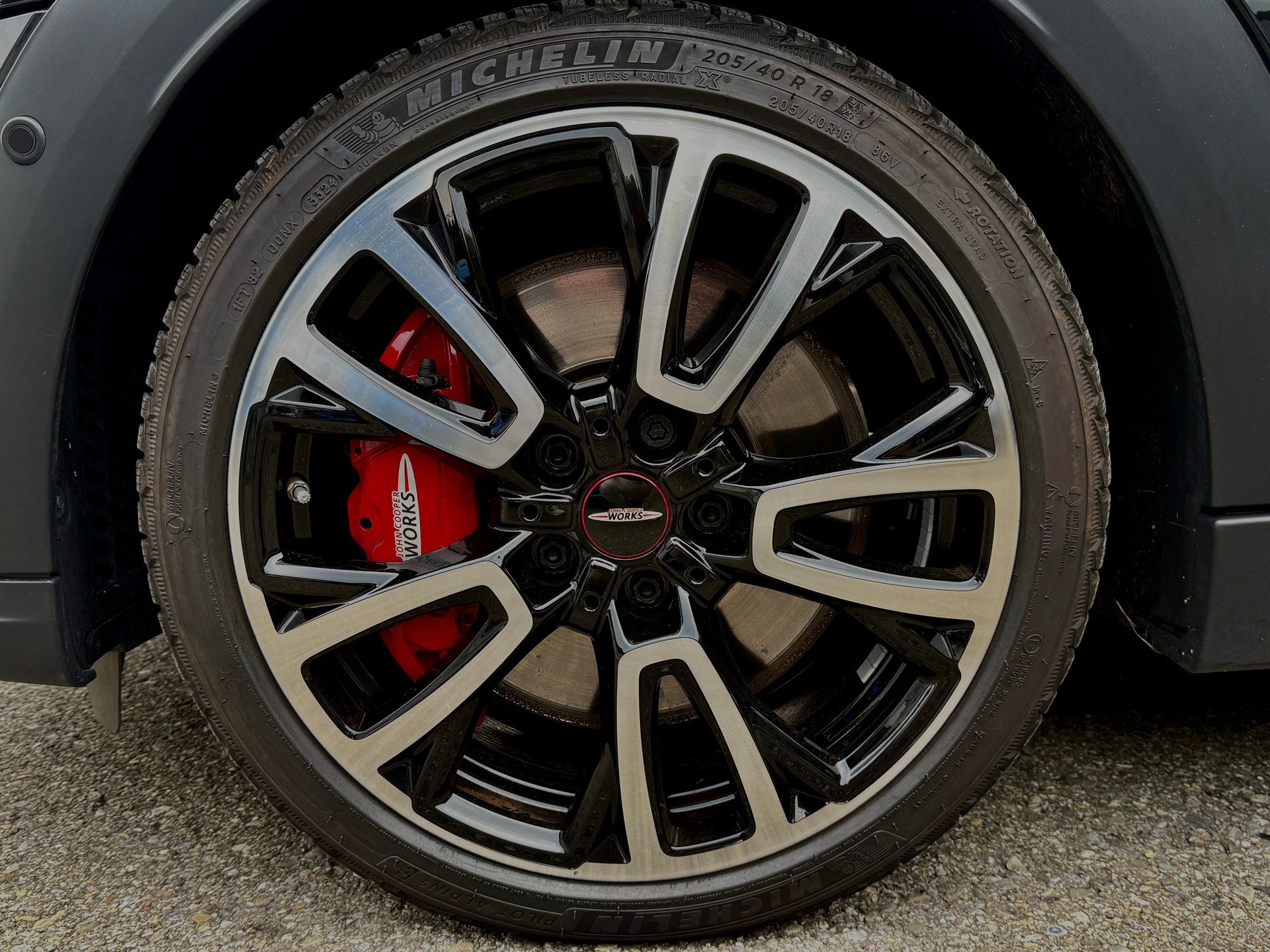MINI Cooper John Cooper Works Steptronic Kraftvolle 231 PS-image-21