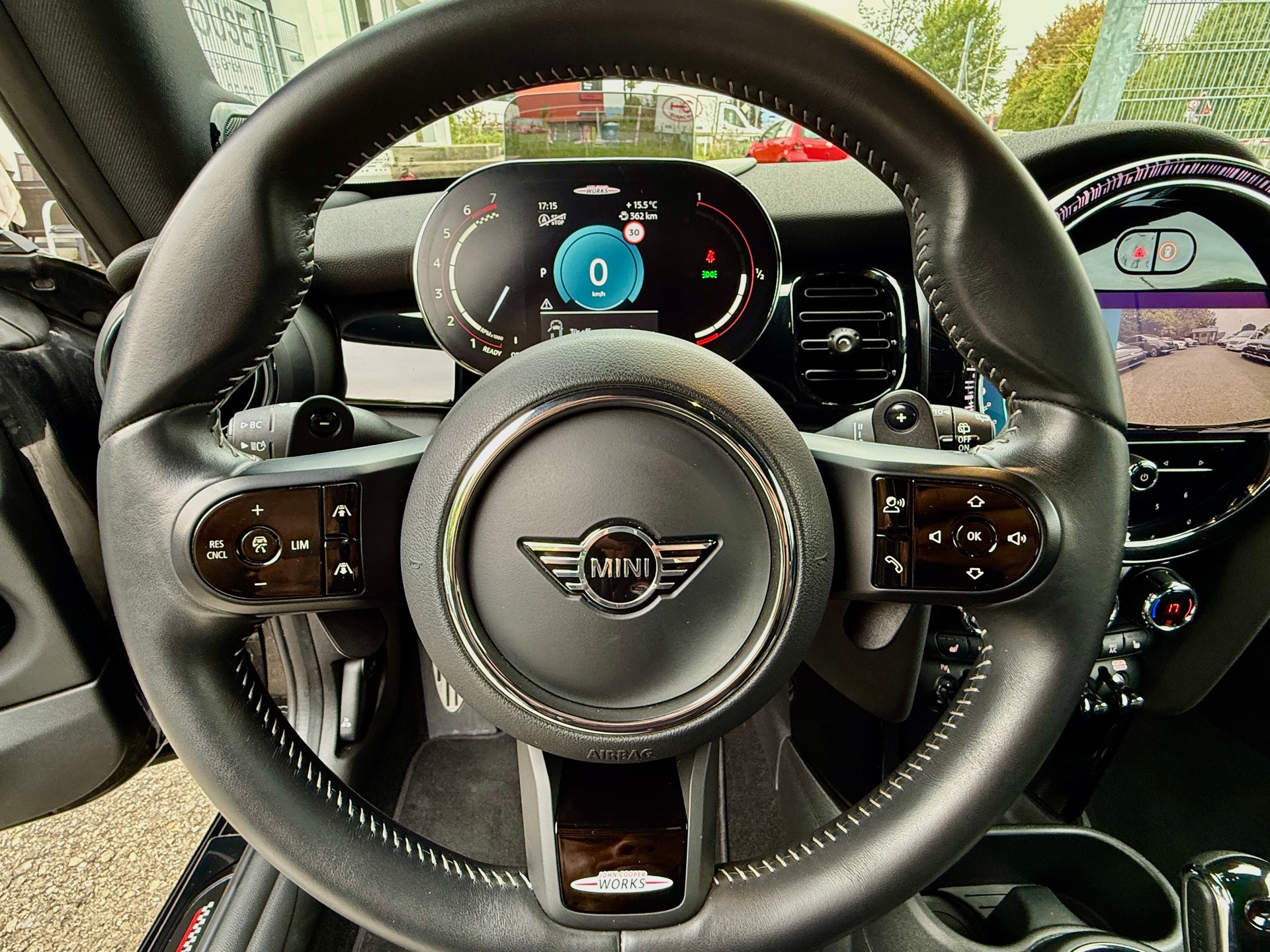 MINI Cooper John Cooper Works Steptronic Kraftvolle 231 PS-image-14