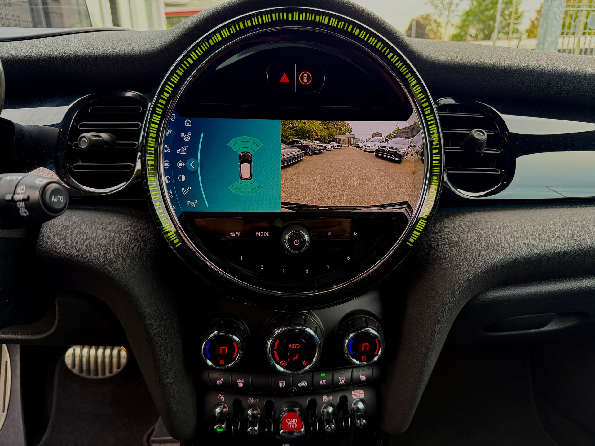 MINI Cooper John Cooper Works Steptronic Kraftvolle 231 PS-image-15