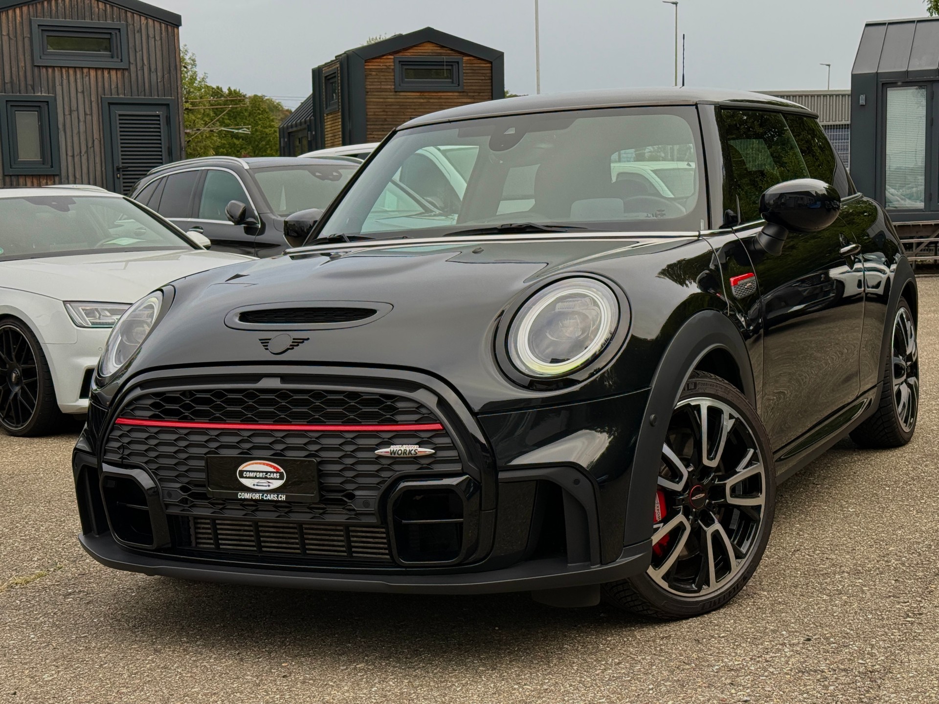MINI Cooper John Cooper Works Steptronic Kraftvolle 231 PS-image-1