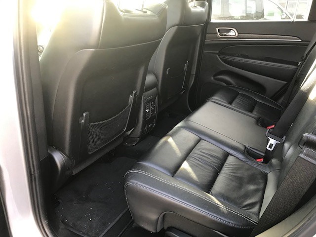 JEEP Grand Cherokee 3.0 CRD Summit Automatic-image-9