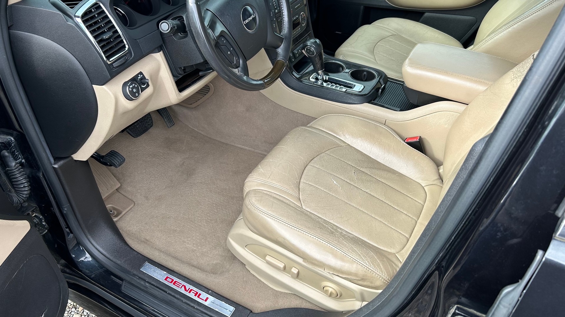 GMC Acadia 3.6 AWD-image-1