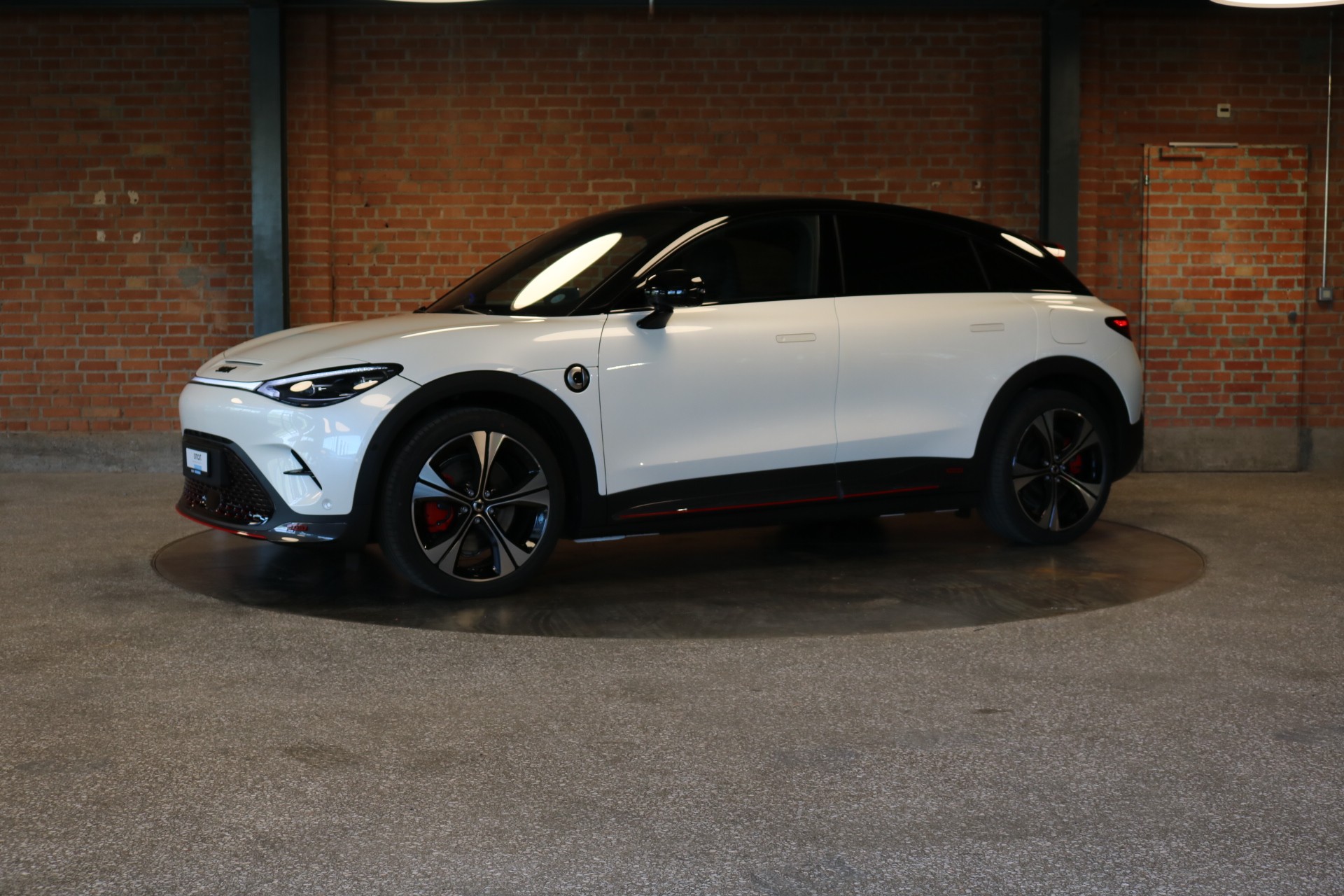 SMART #3 66kWh BRABUS 4x4, 428PS, Aktions-Leasing 0% oder Cash-Prämie CHF 4'000.-, sofort verfügbar-image-5