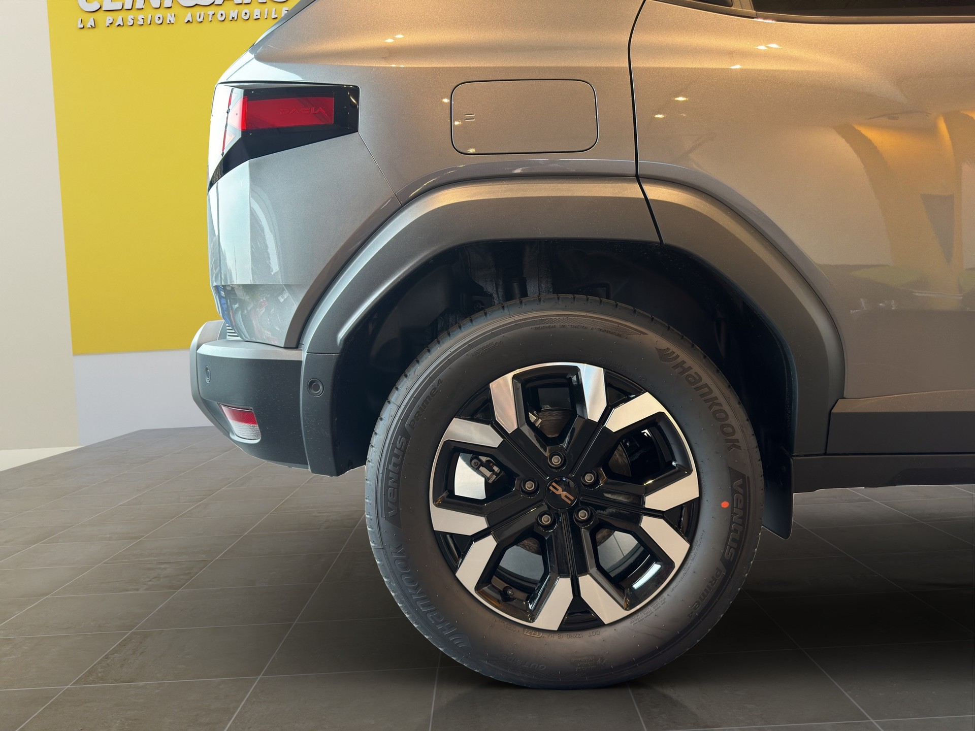 DACIA Duster HEV 155 Extreme-image-22