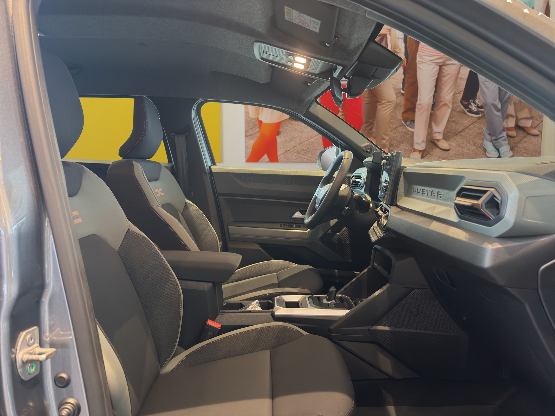 DACIA Duster HEV 155 Extreme-image-15