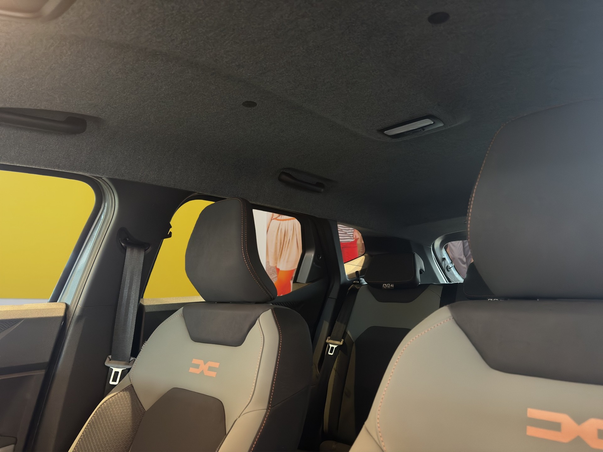 DACIA Duster HEV 155 Extreme-image-18