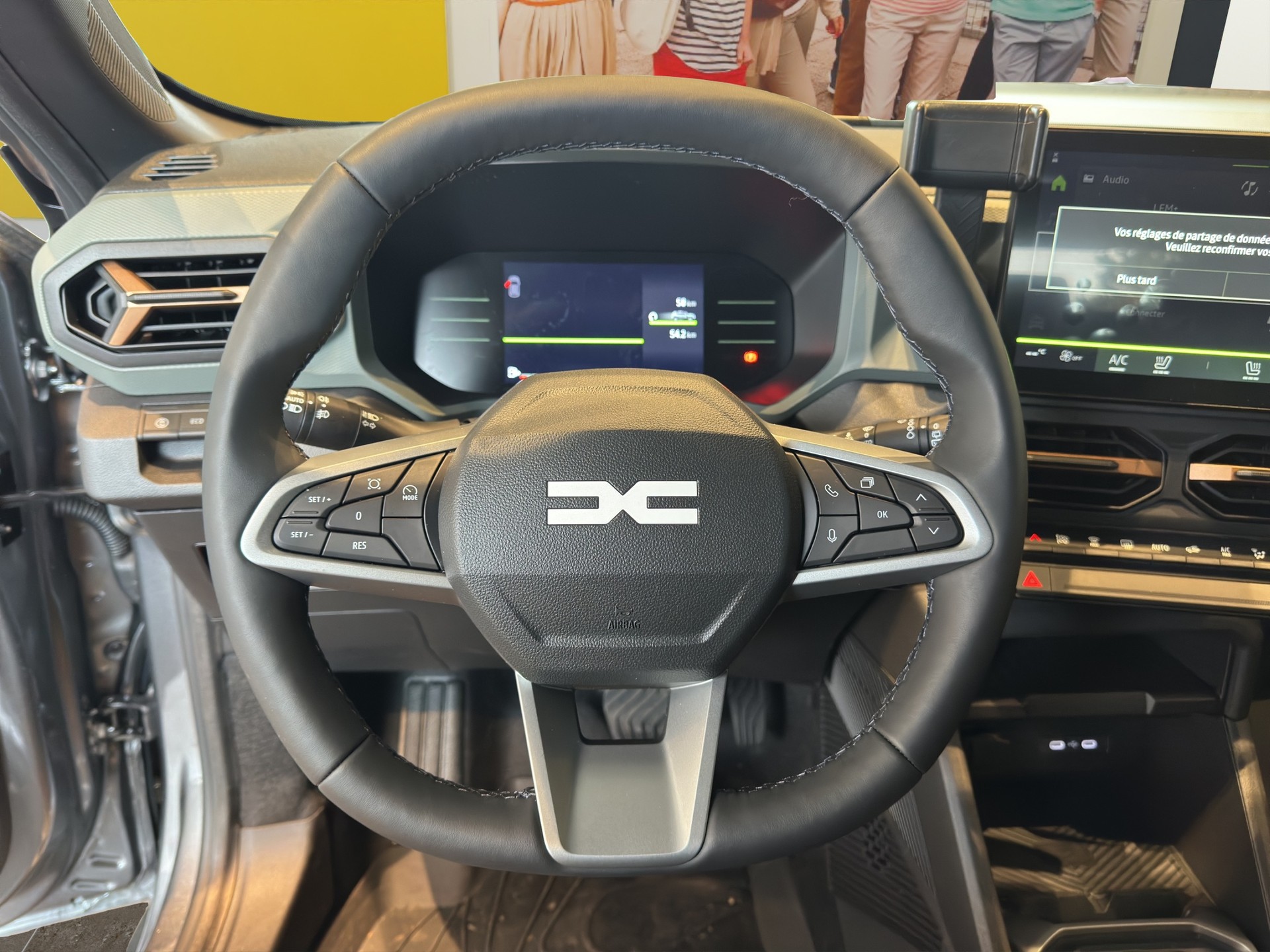 DACIA Duster HEV 155 Extreme-image-9
