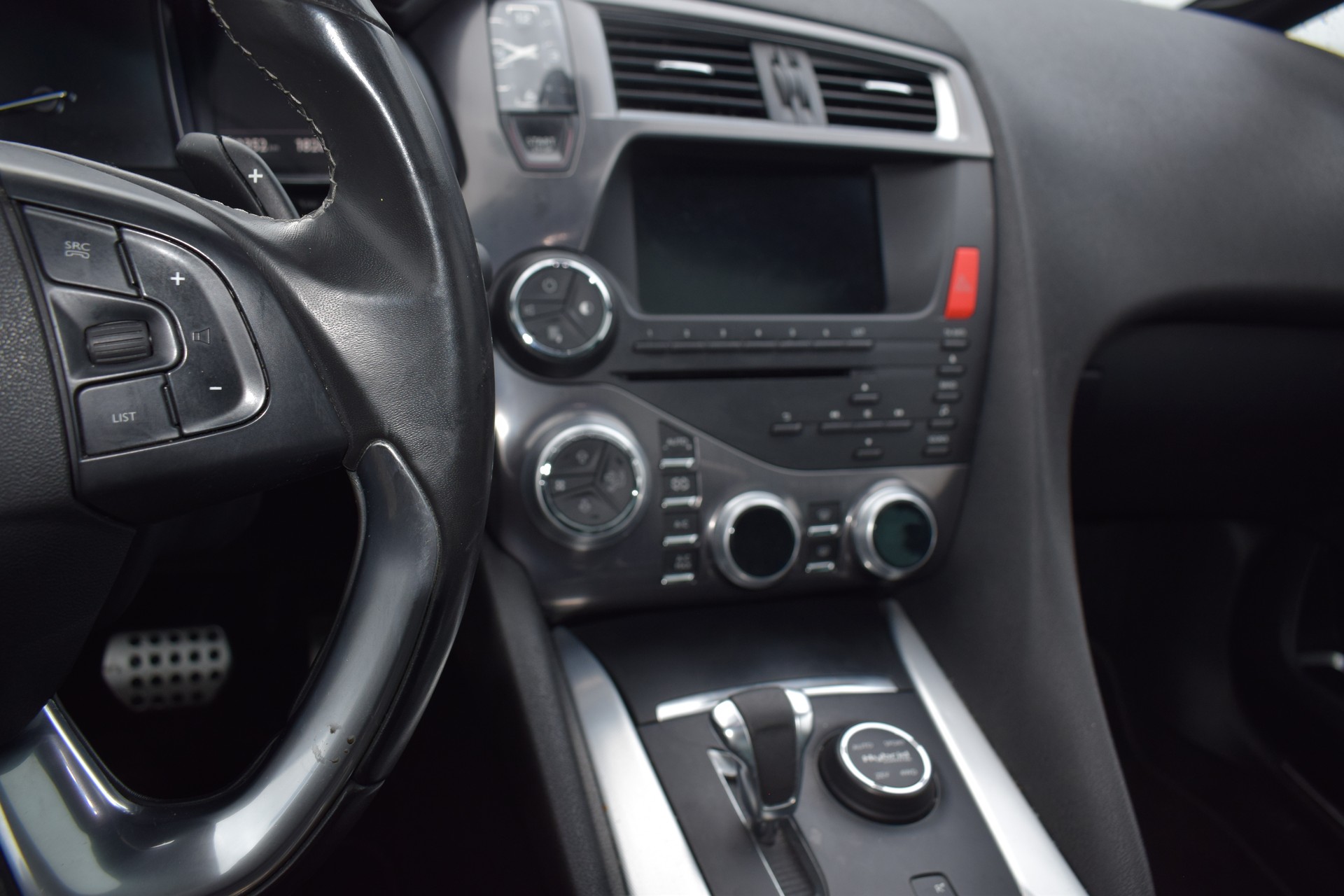 DS AUTOMOBILES DS5 HYbrid4 200 SO Chic EGS6-image-7