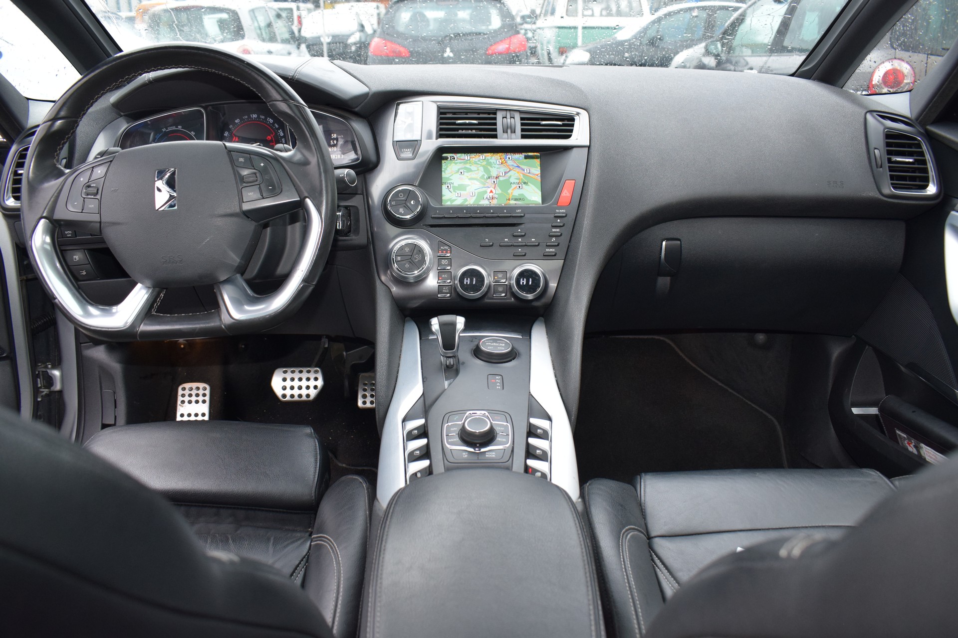 DS AUTOMOBILES DS5 HYbrid4 200 SO Chic EGS6-image-4
