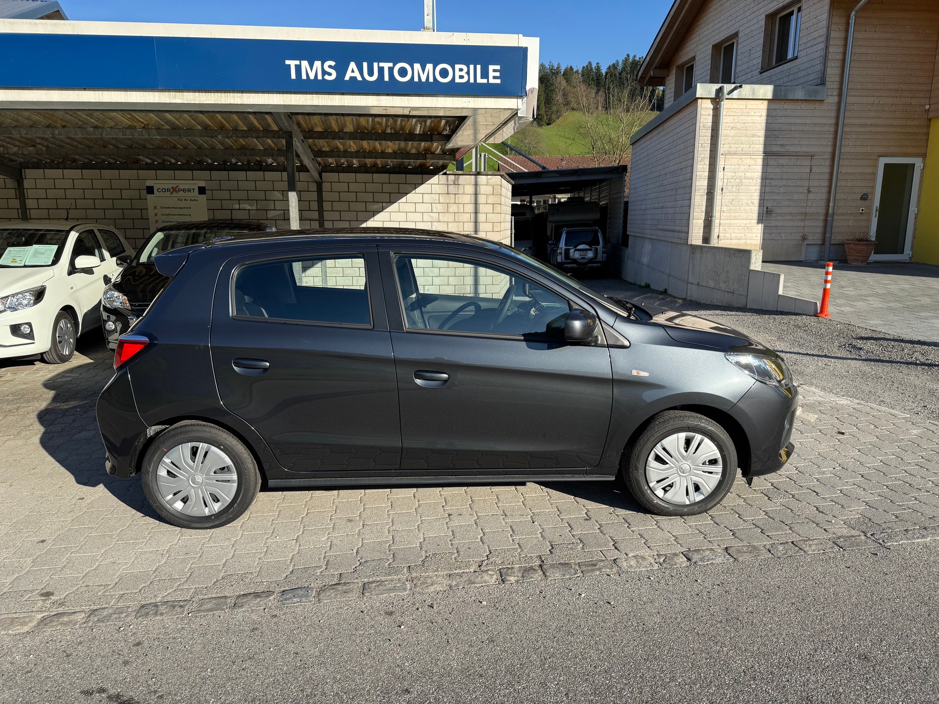MITSUBISHI Space Star 1.2 CVT Inform-image-1