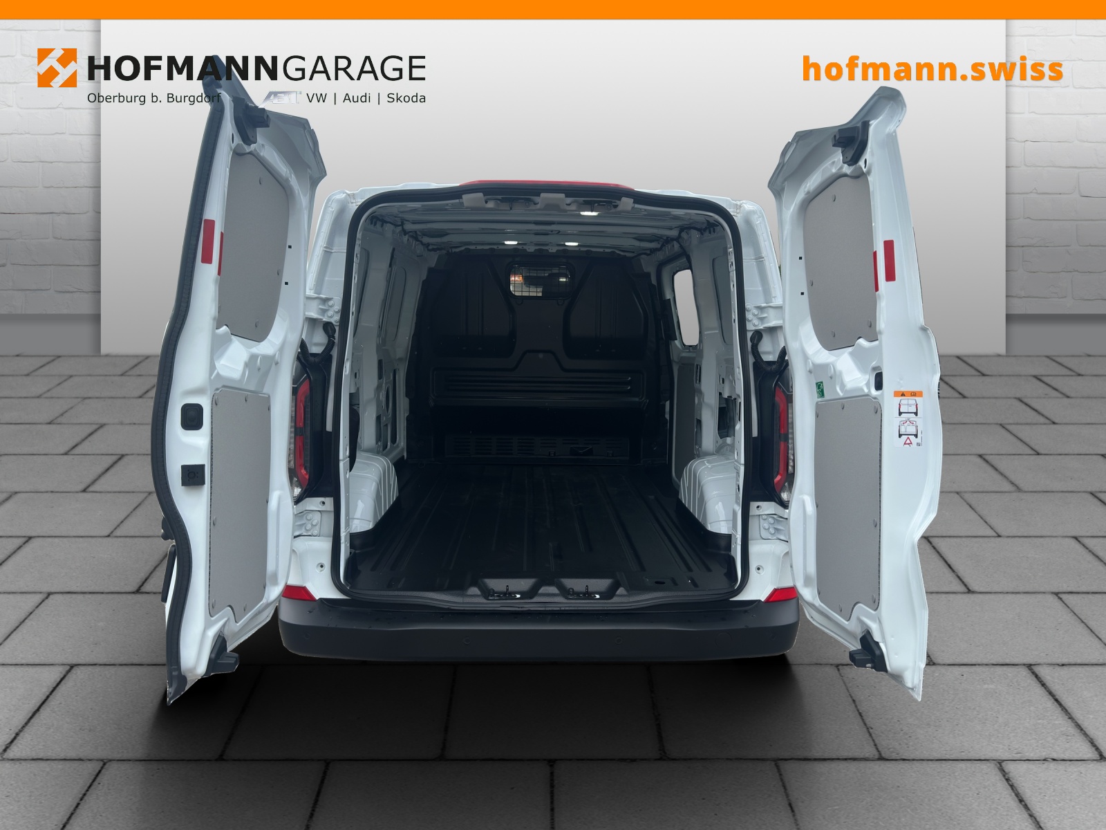 FORD Transit Custom Van 320 L1H1 65kWh Limited-image-7