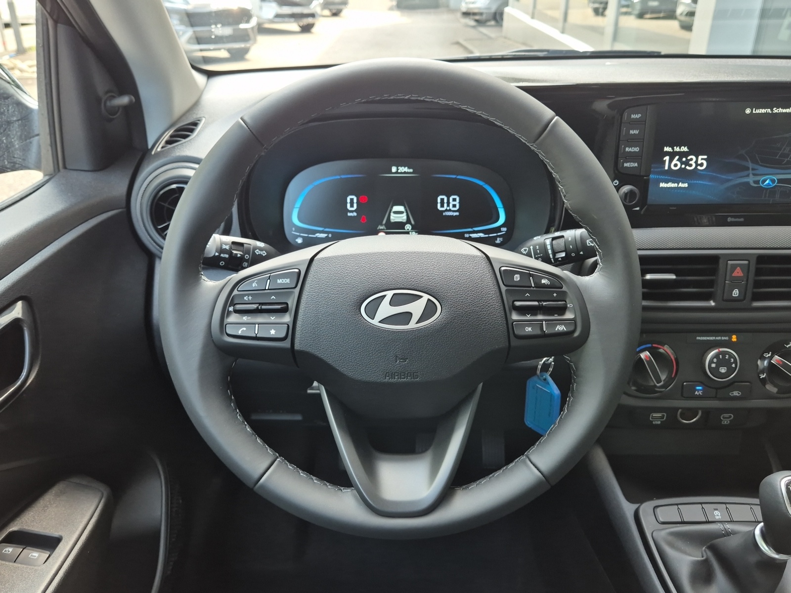 HYUNDAI i10 1.0 Origo-image-6
