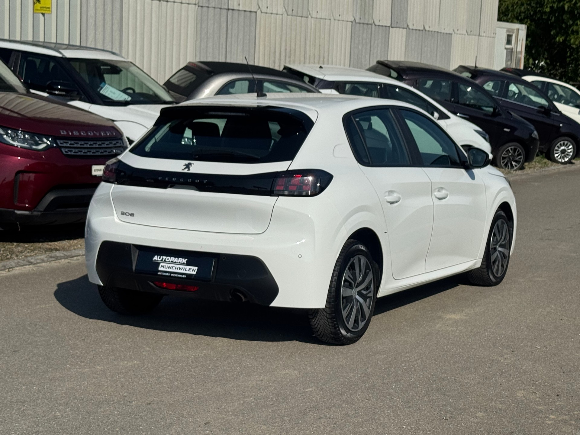 PEUGEOT 208 1.5 BlueHDi Active-image-2