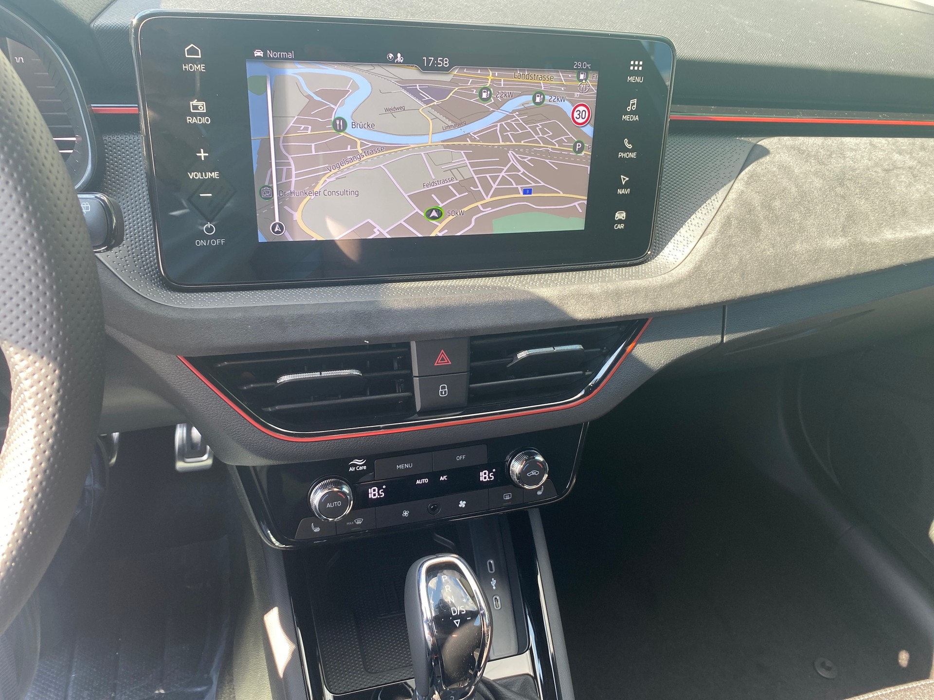 SKODA Scala 1.0 TSI Dynamic DSG-image-12