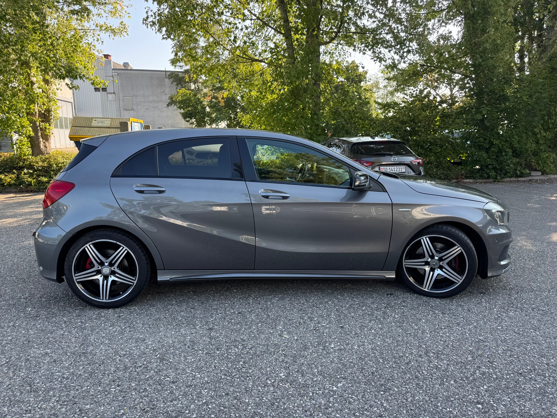 MERCEDES-BENZ A 250 Sport 4Matic 7G-DCT * Leder * Gr. Navi * Xenon * Klima-auto * PDC v&h * Tempomat * Ab MFK 06.2025-image-8