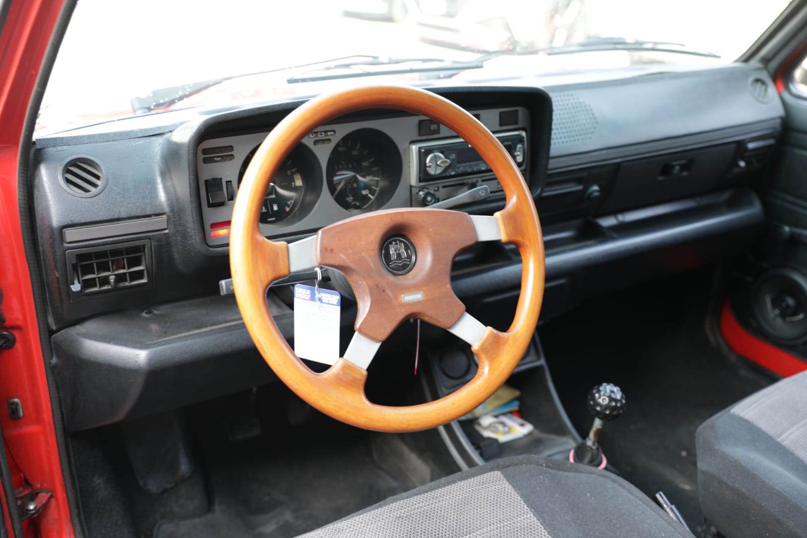 VW Golf 1 Cabrio-image-9