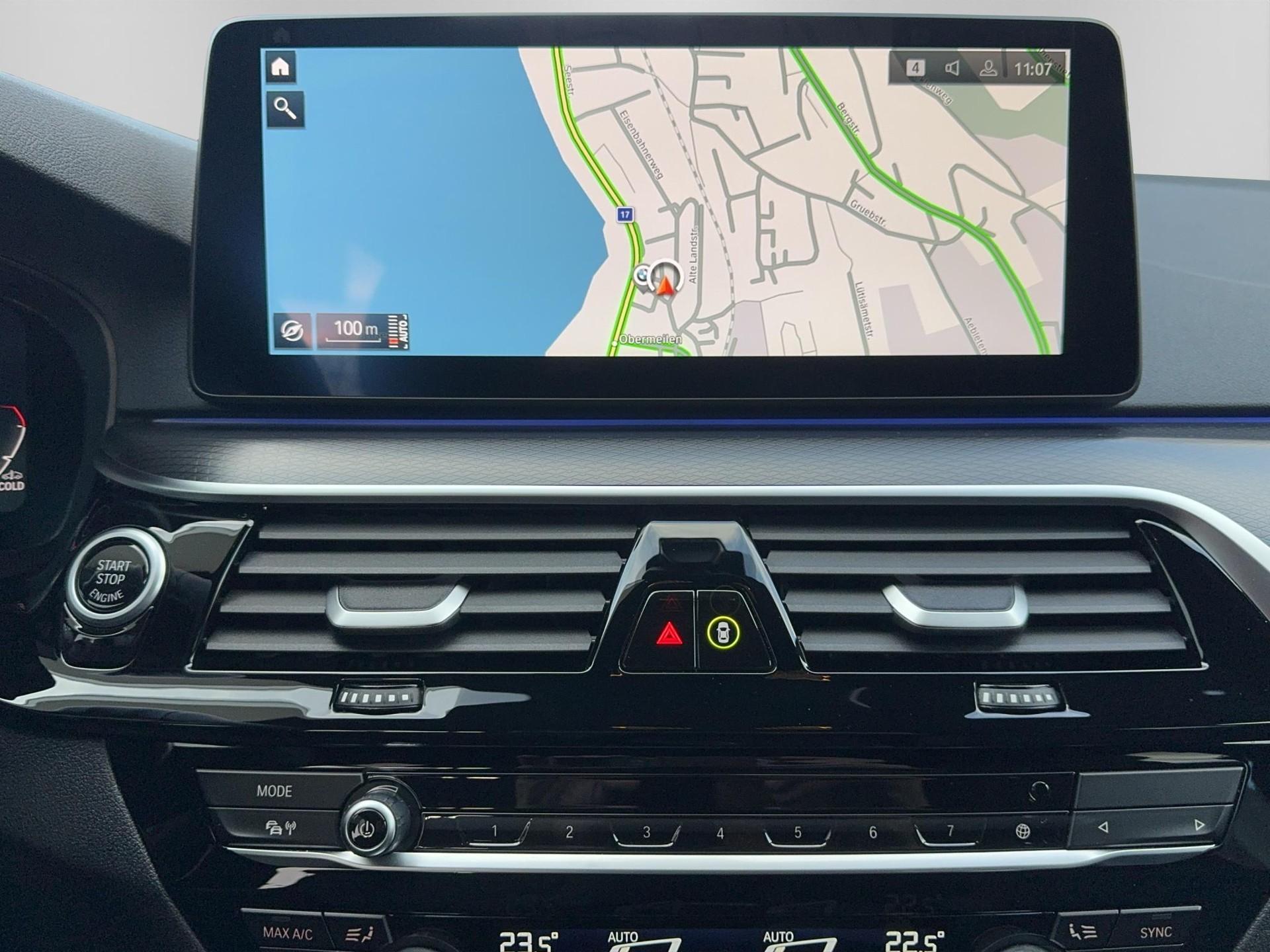 BMW 520d xDrive 48V Touring Pure M Sport Edition-image-15