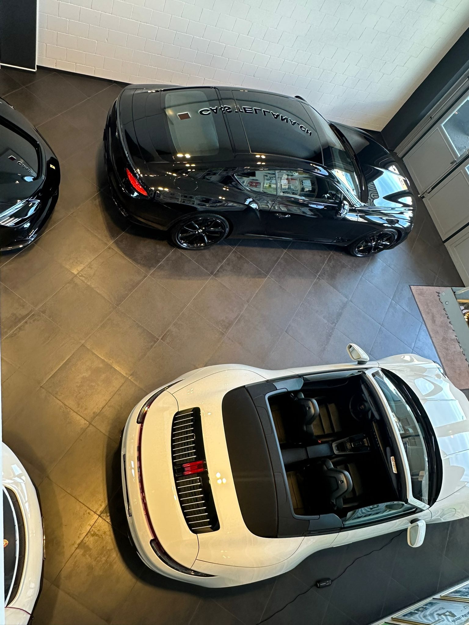 BENTLEY Continental GT 4.0 V8-image-4