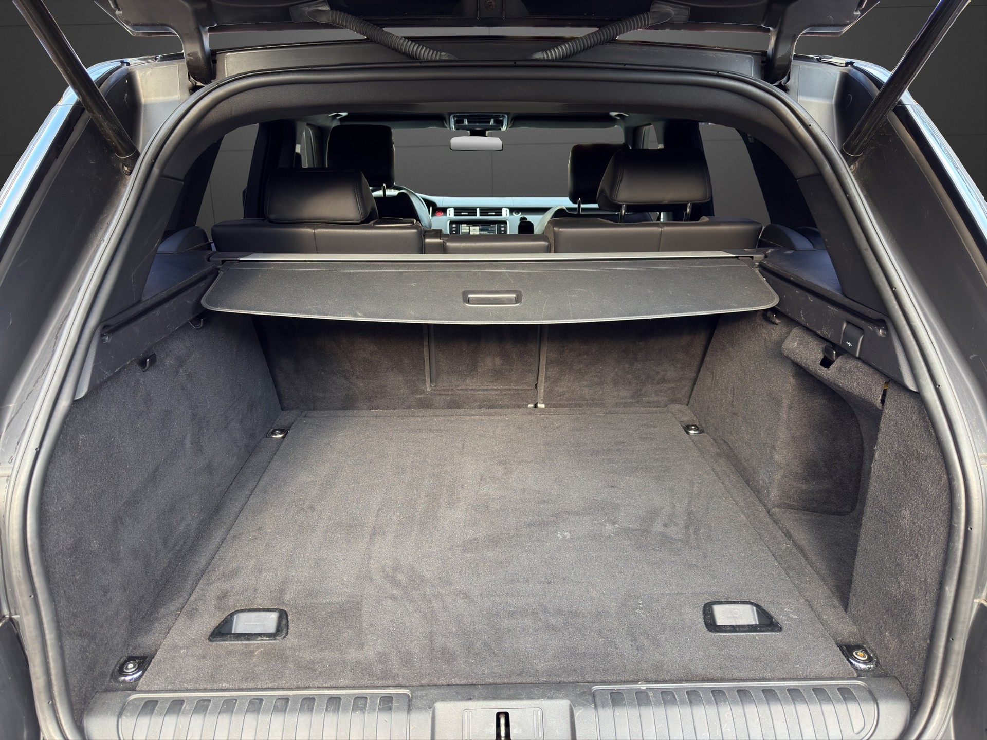 LAND ROVER Range Rover Sport 3.0 SDV6 SE Automatic-image-16