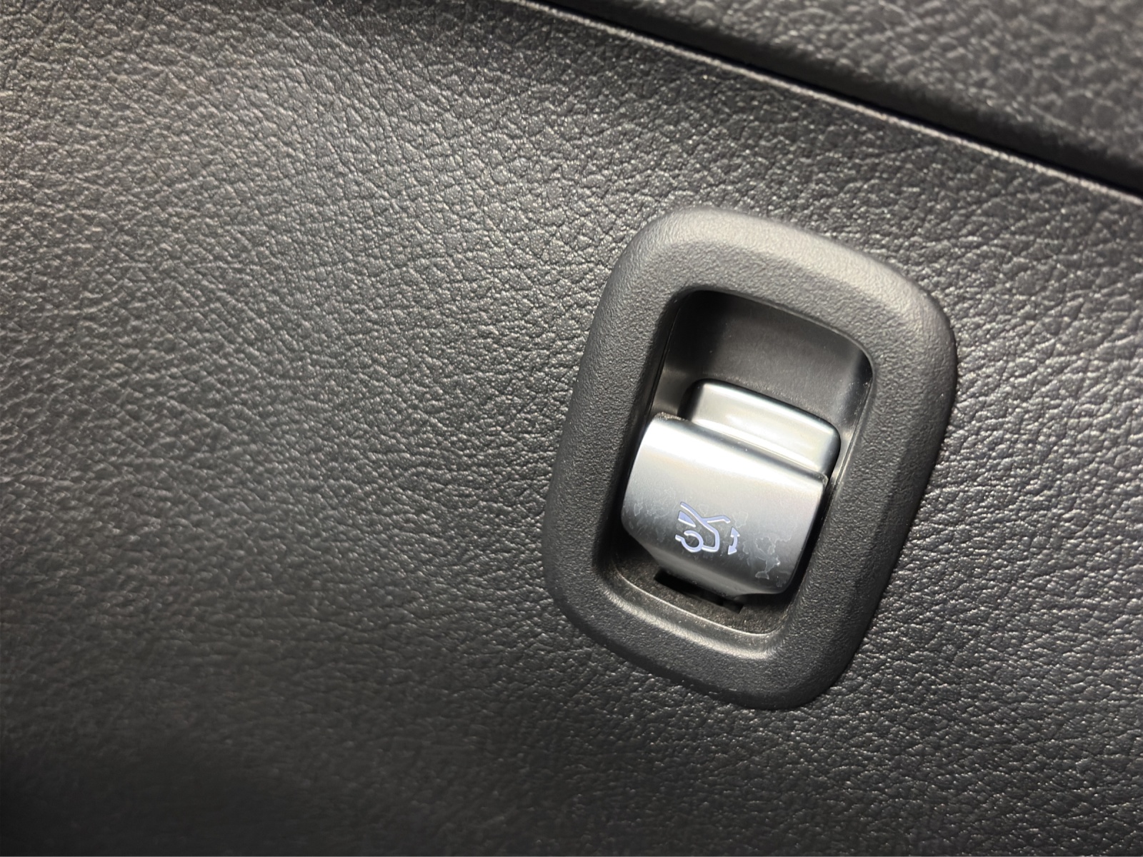 Image MERCEDES-BENZ C-220 C 220 d T 4M Avantgarde