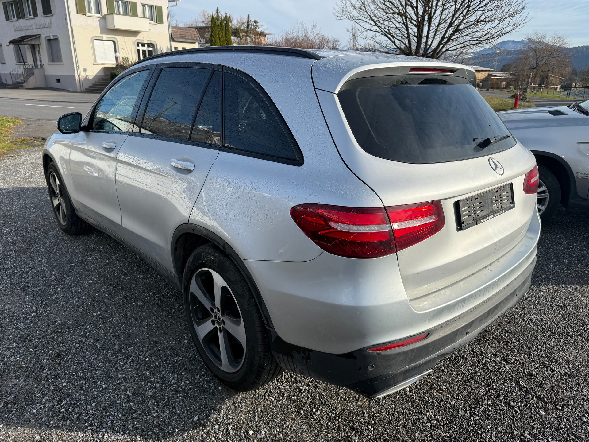 MERCEDES-BENZ GLC 250 d 4Matic 9G-Tronic-image-2