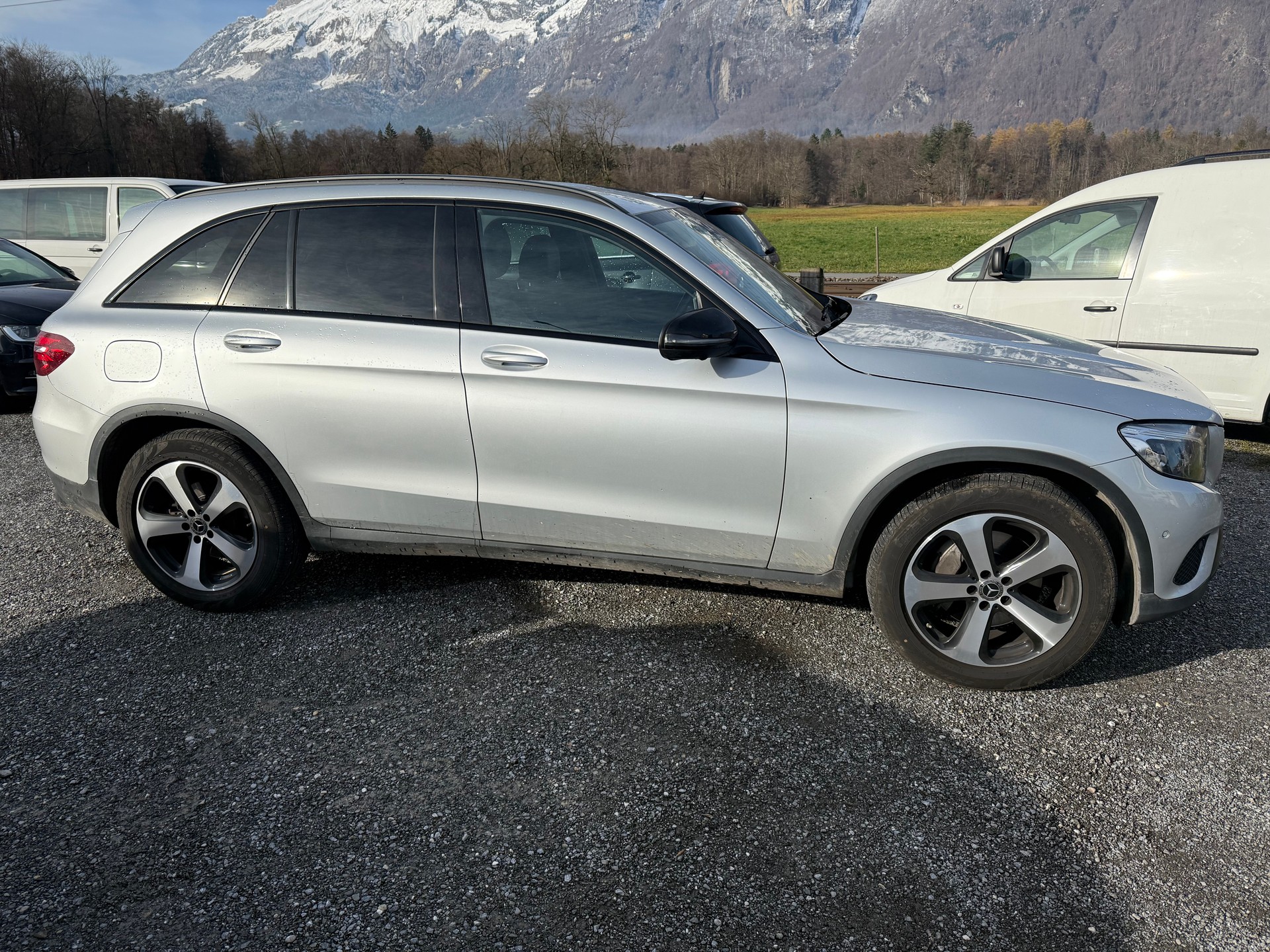 MERCEDES-BENZ GLC 250 d 4Matic 9G-Tronic-image-5