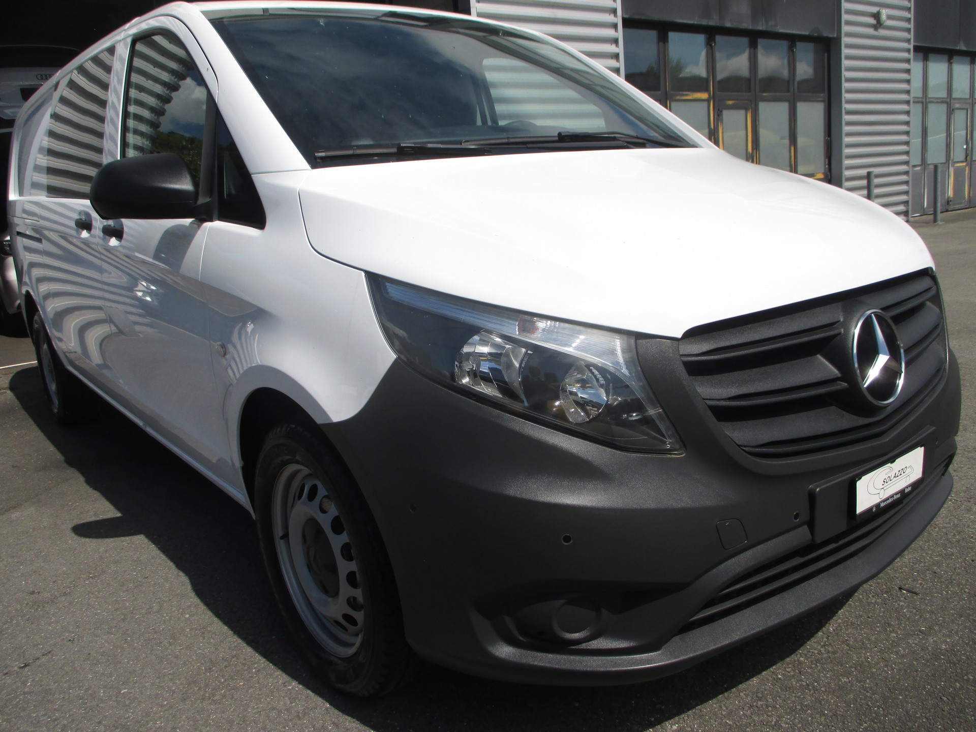 MERCEDES-BENZ eVito 112 Extralang-image-4