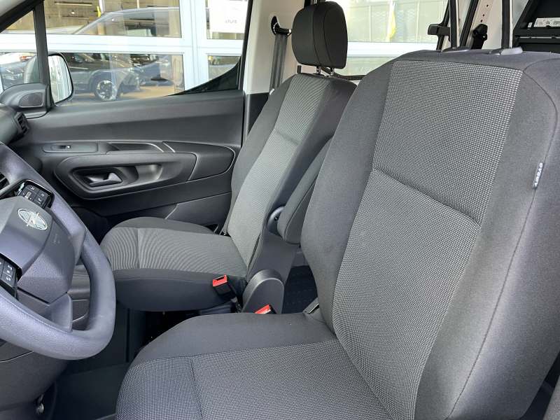 OPEL Combo Cargo Crew 2.4 t XL 1.5 D S/S-image-4