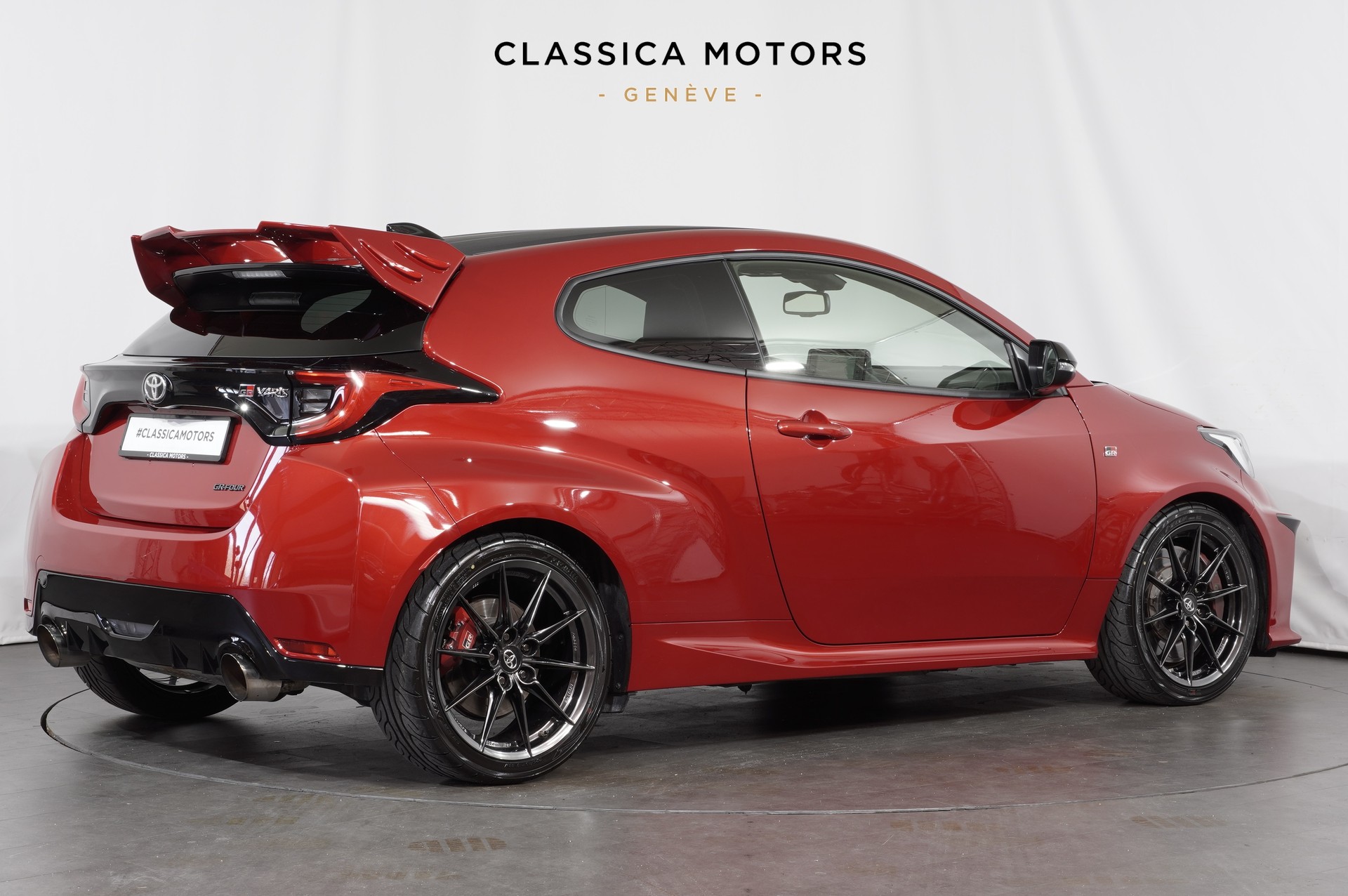 TOYOTA Yaris 1.6 GR Sport-image-3