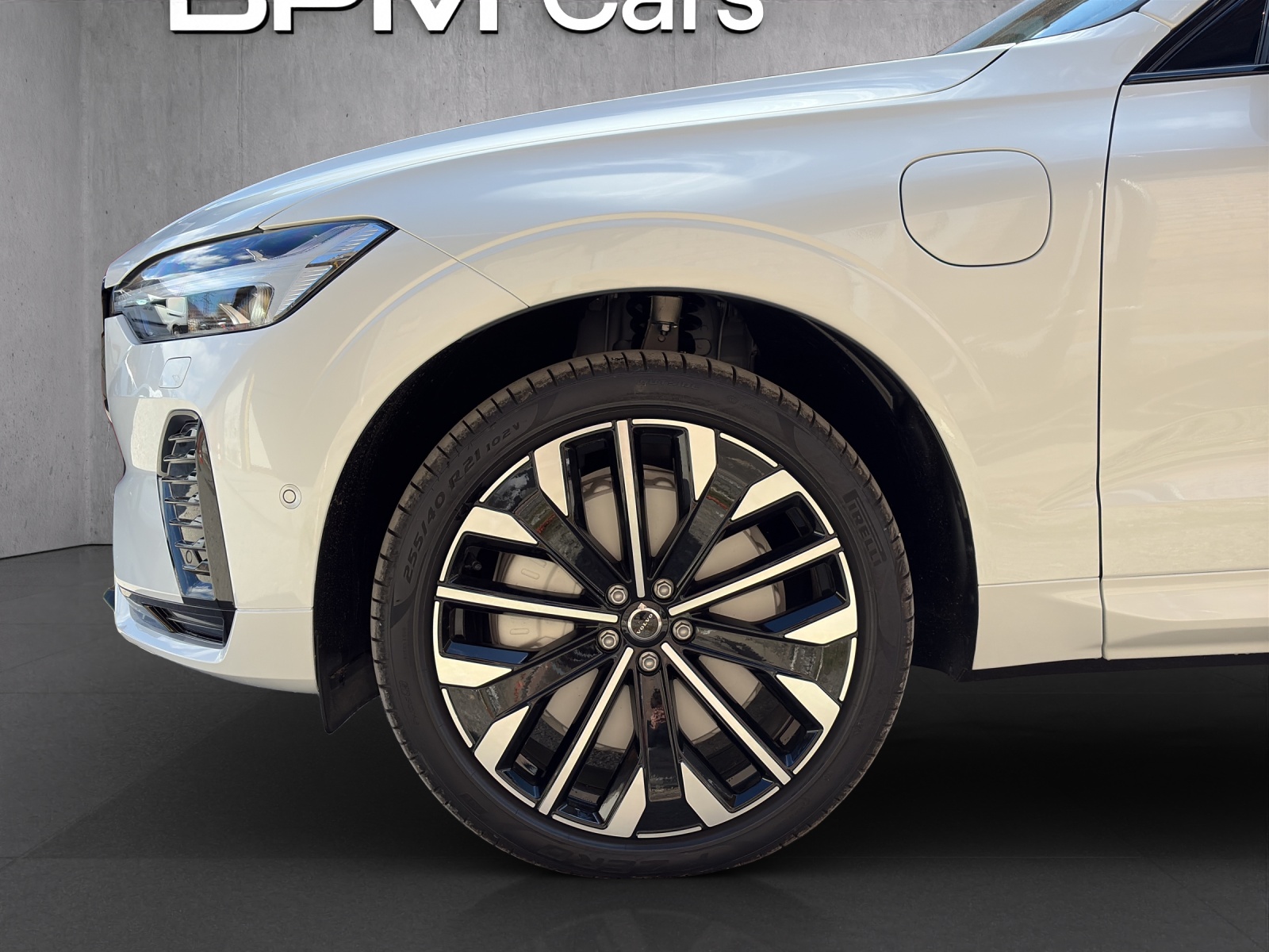 VOLVO XC60 2.0 T8 TE Ultra Dark eAWD-image-6