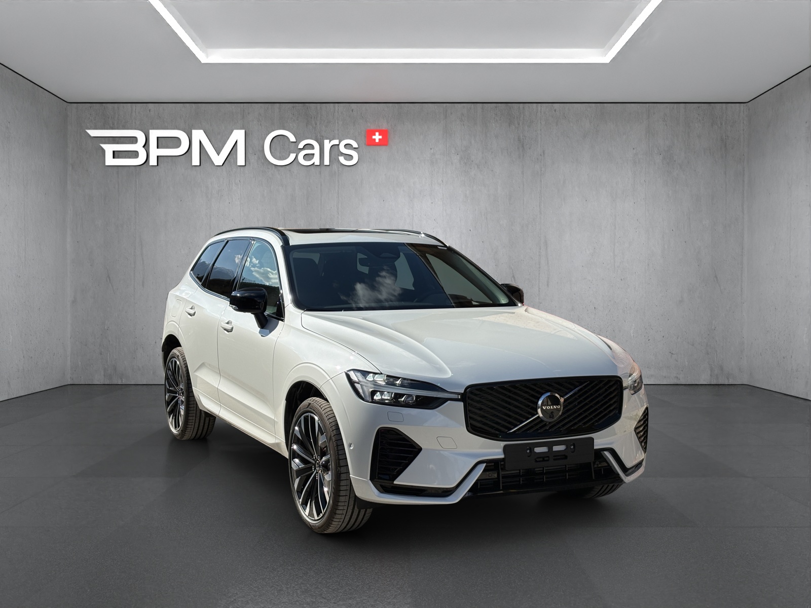 VOLVO XC60 2.0 T8 TE Ultra Dark eAWD-image-2