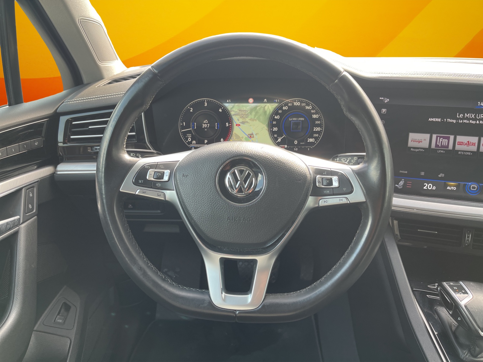 VW Touareg 3.0 TDI Elegance Tiptronic-image-10